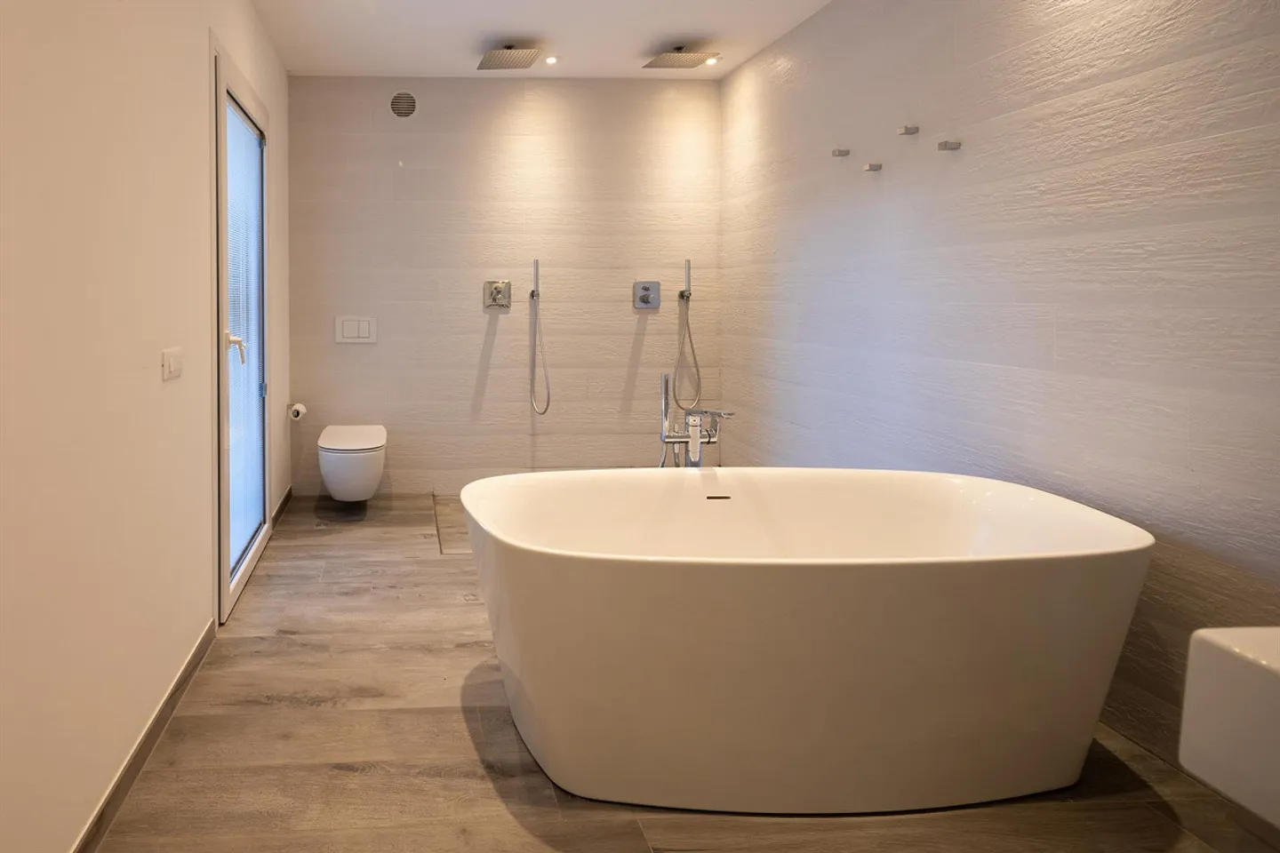 Villa Moderna con Piscina - Foto 6 di 8