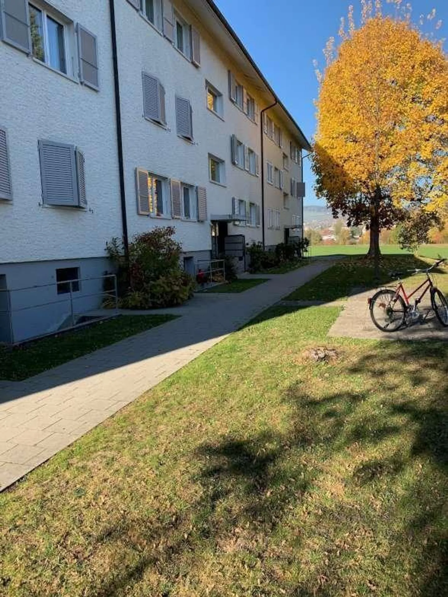 Gemütliche Wohnung mit Grünblick - Foto 1 von 8