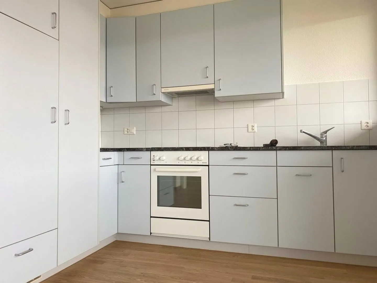 Gemütliche Wohnung mit Grünblick - Foto 2 von 8