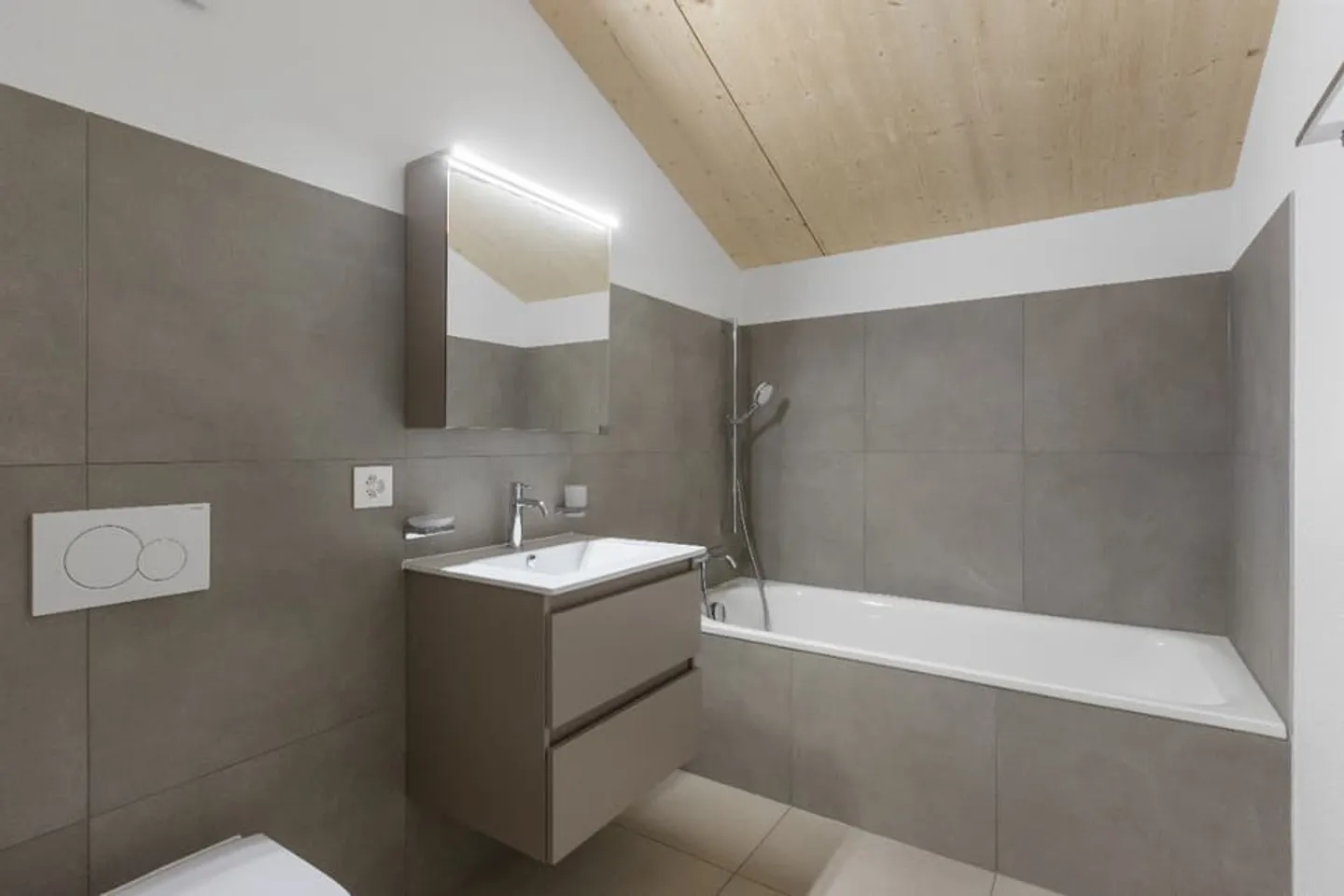 Neues Projekt: Komfort und Ruhe zwischen Bergen und Grün - Foto 11 von 12