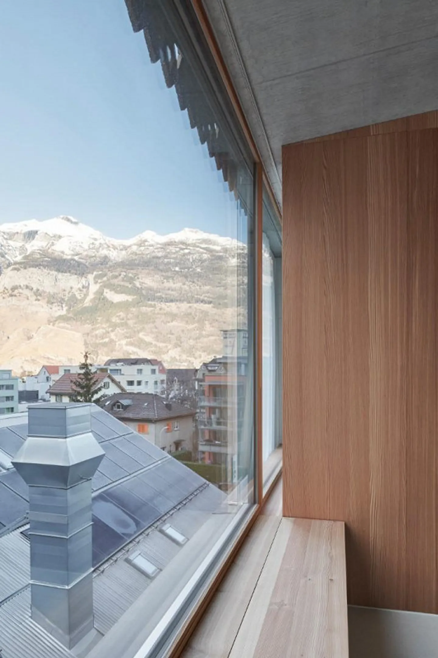 Charmante Einzimmerwohnung mit Villennutzung - Foto 7 von 8