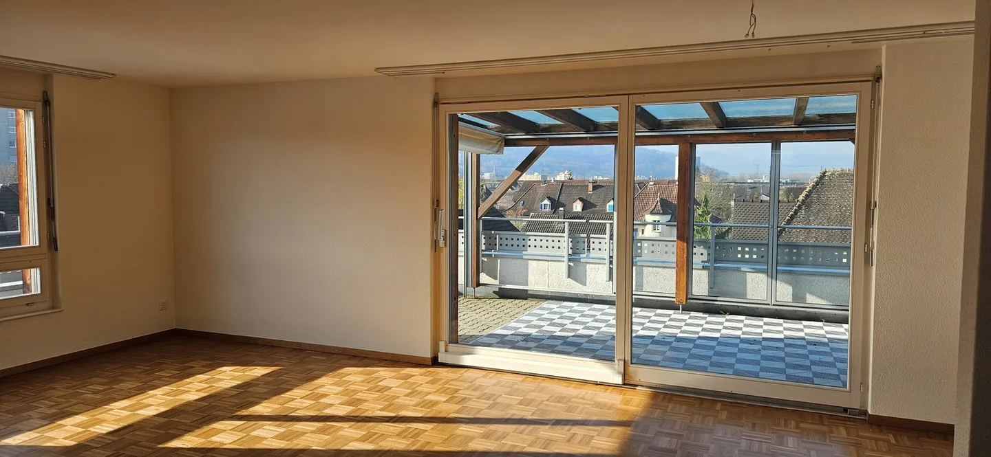 Bel appartement mansardé très bien situé - Photo 5 sur 13