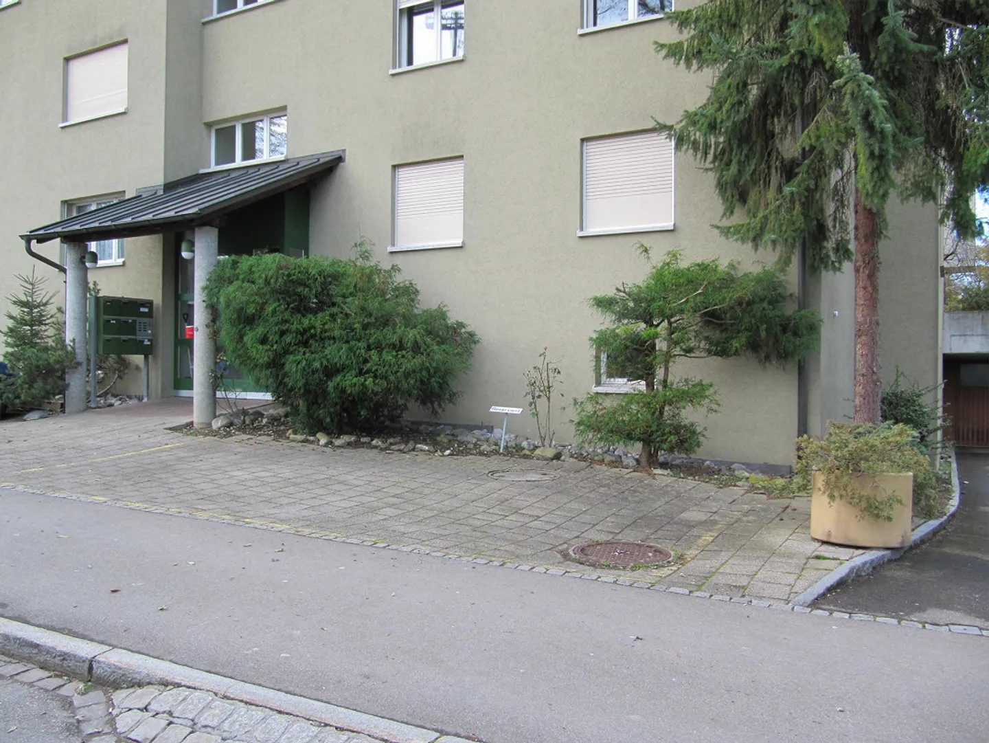 Parking space for rent - Photo 1 of 1