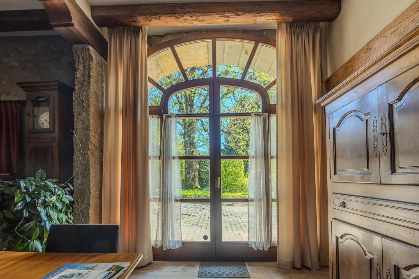 11,5-Zimmer-Haus - Foto 4 von 15