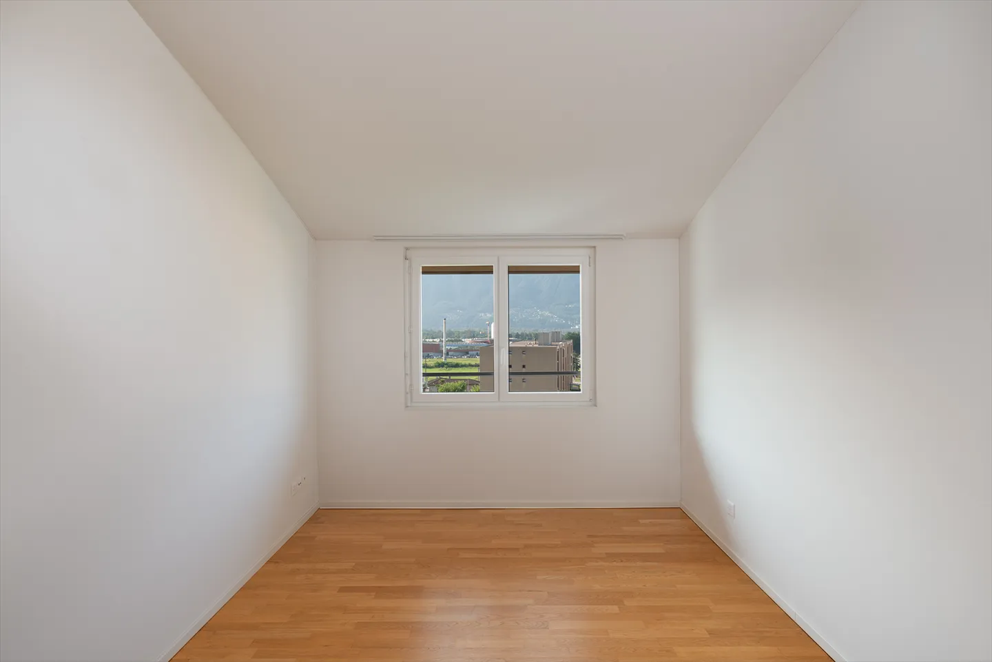 Zone Calme et Ensoleillée - Photo 8 sur 10