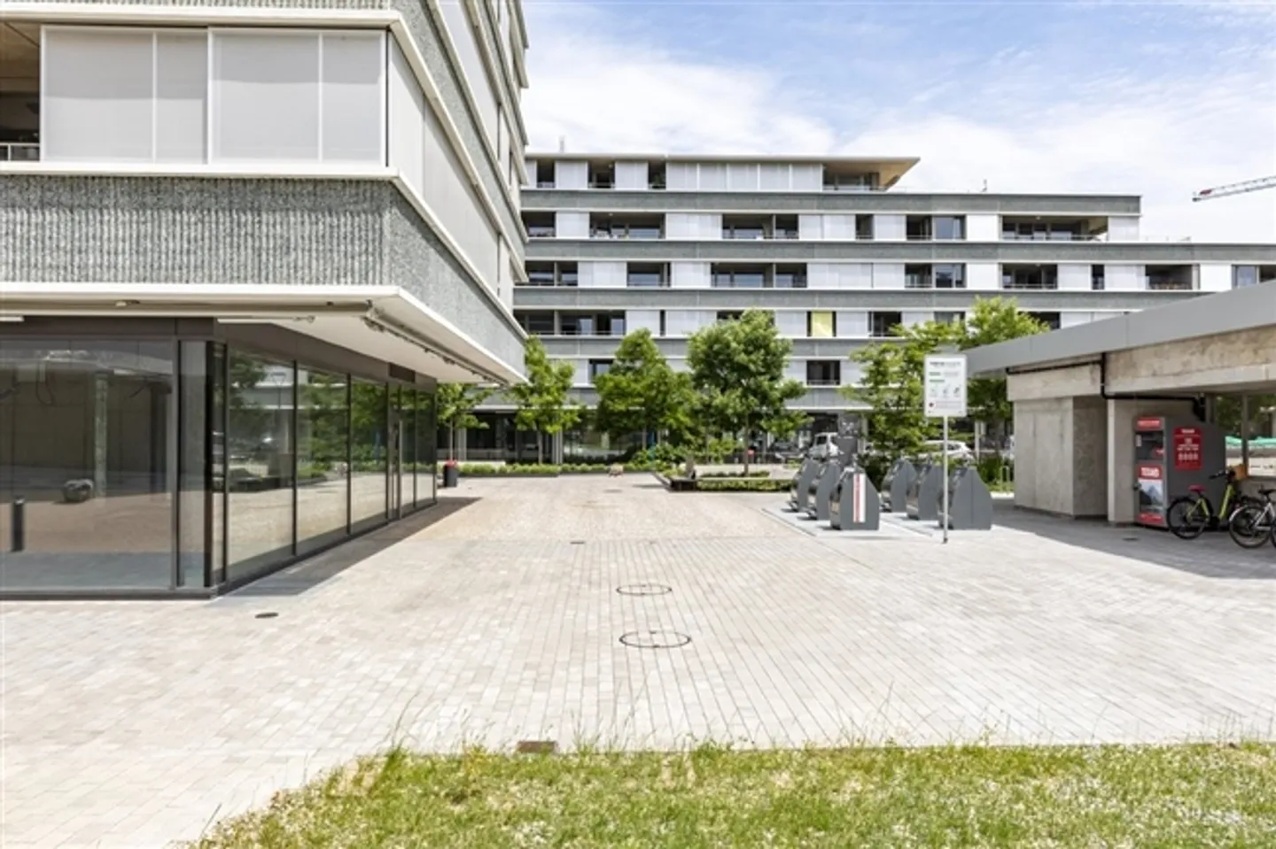 Quartiere in espansione, bella arcade di 62 m2, a discrezione dell'inquilino - Foto 3 di 10