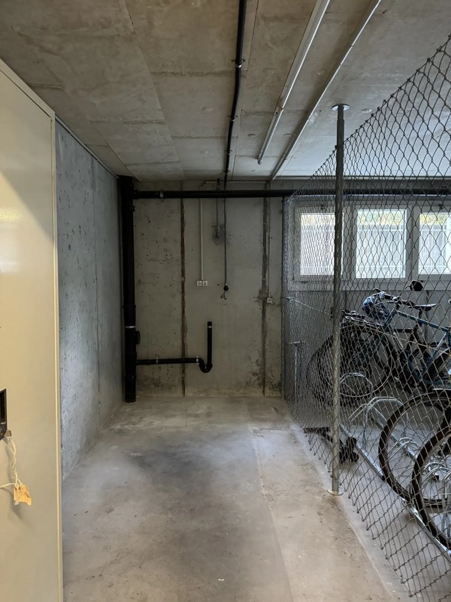 La tua nuova sede aziendale nella migliore posizione di Wabern! - Foto 8 di 10