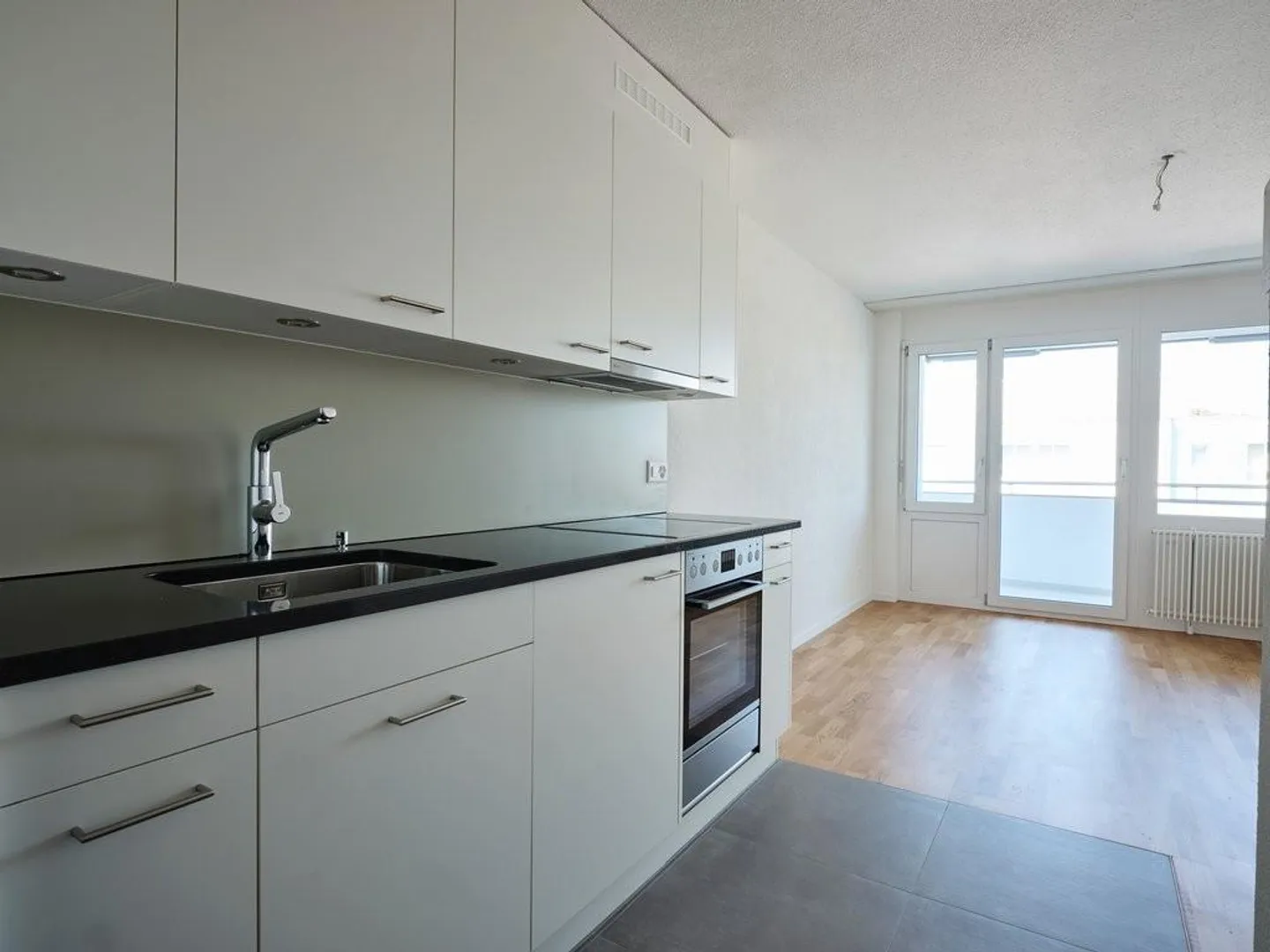 Gemütliche Wohnung mit Balkon - Foto 4 von 11