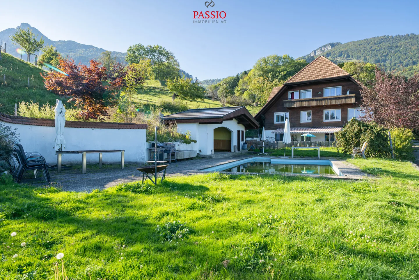 Paradiso per amanti dei cavalli: 11 camere, piscina e utilizzo flessibile - Foto 3 di 24