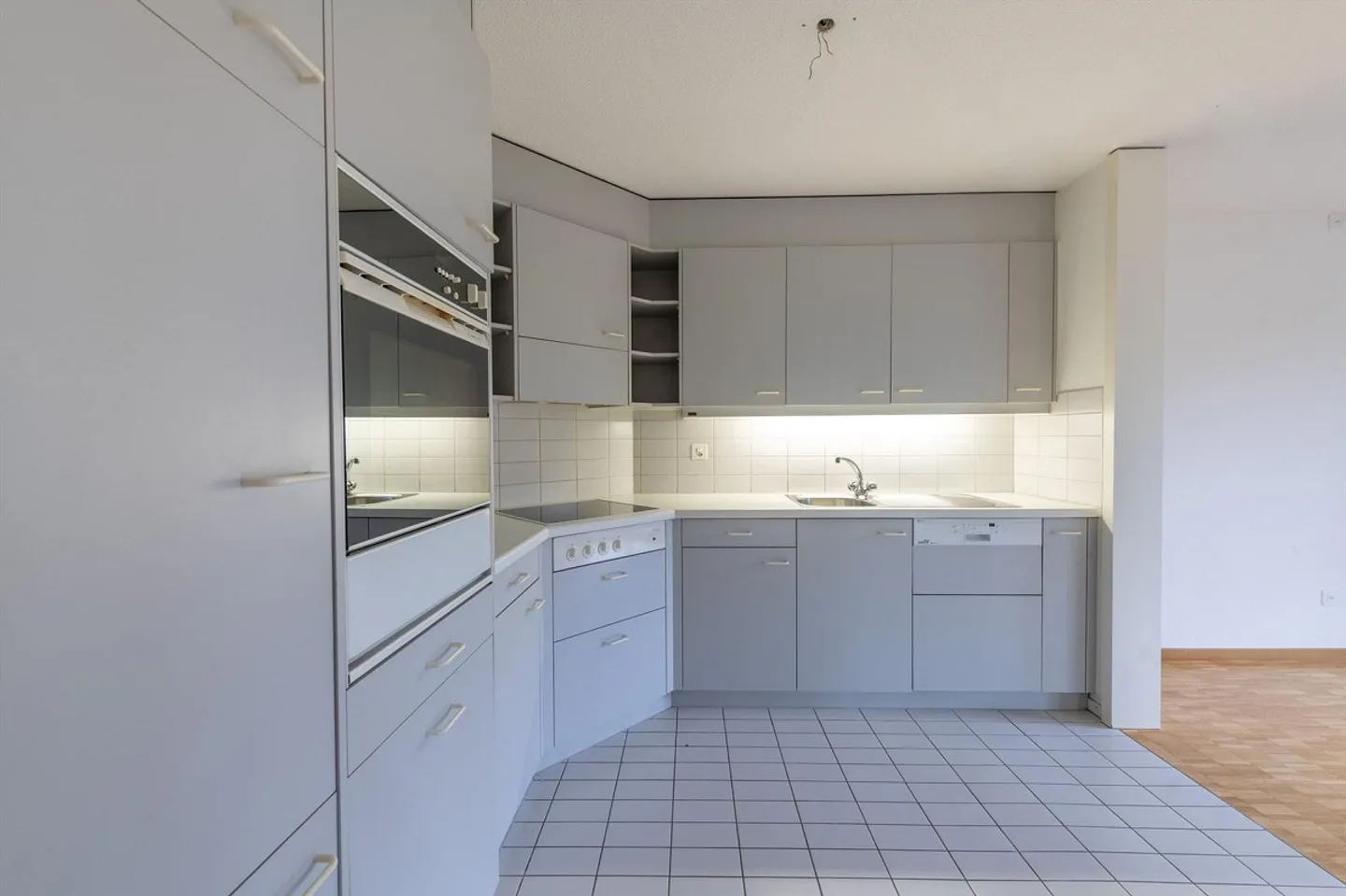 Secure investment & beautiful living - 3.5 rooms in the green - Photo 5 of 13