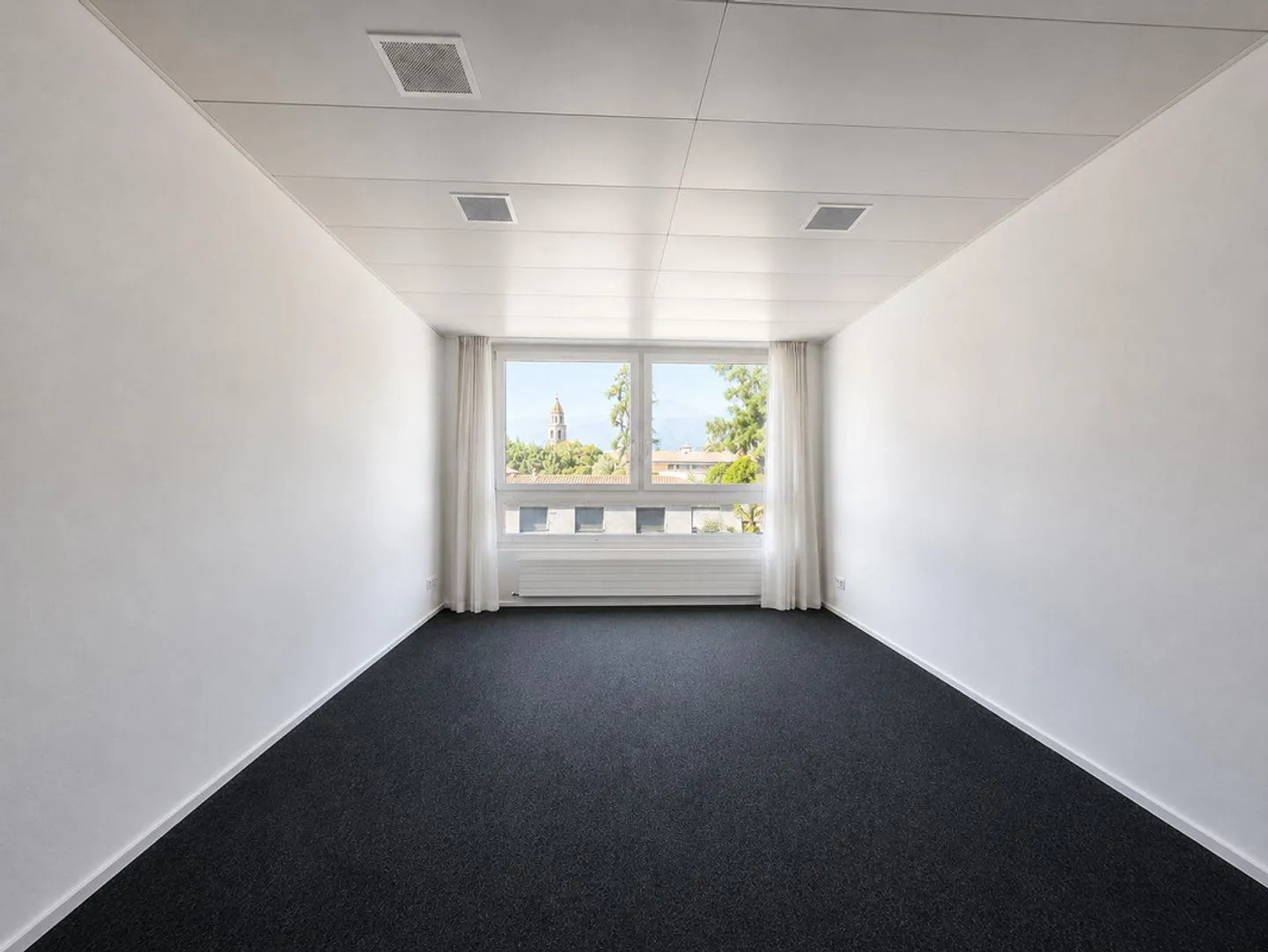 210 m² Espace Bureau au Cœur d'Ascona - Photo 8 sur 11