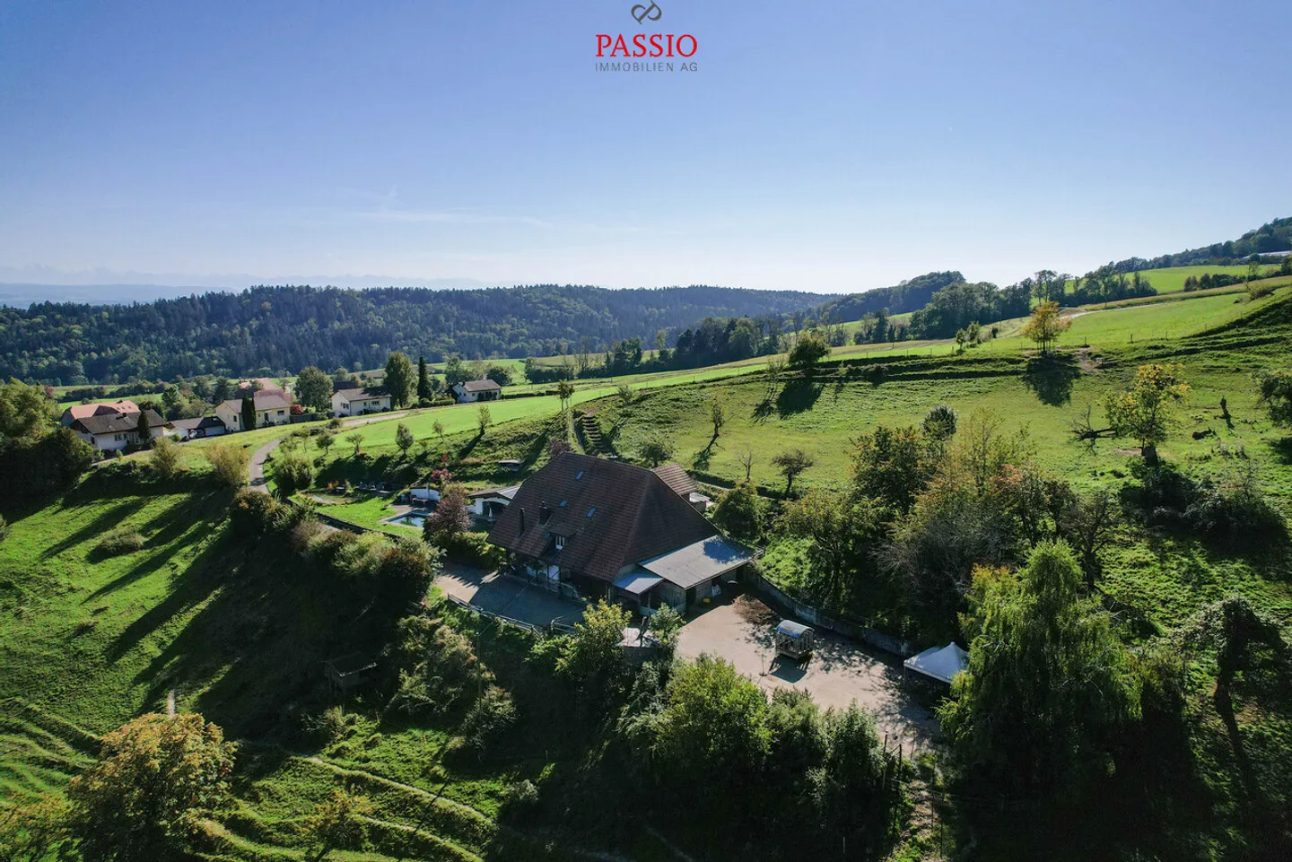 Paradiso per amanti dei cavalli: 11 camere, piscina e utilizzo flessibile - Foto 21 di 24