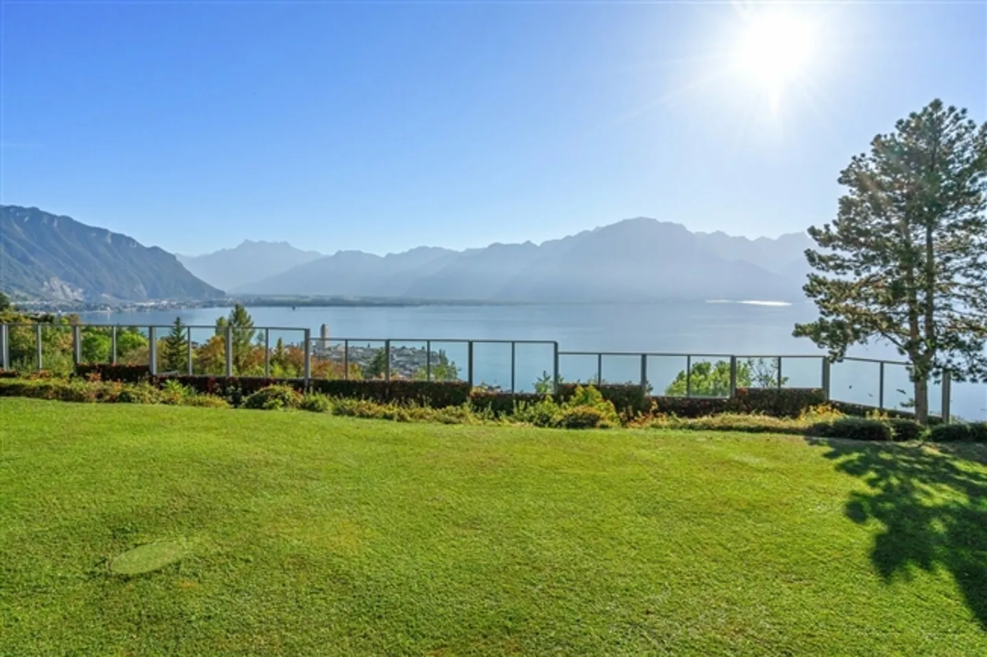 Appartamento con 4,5 stanze + stanza indipendente, vista mozzafiato sul lago - Foto 11 di 13