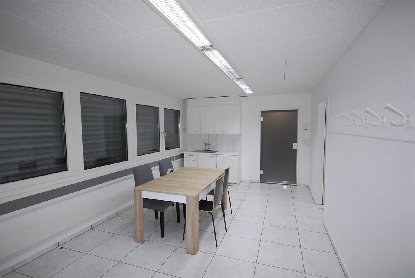 Espace de bureau abordable à Lucerne-Littau dans un emplacement privilégié - Photo 2 sur 6