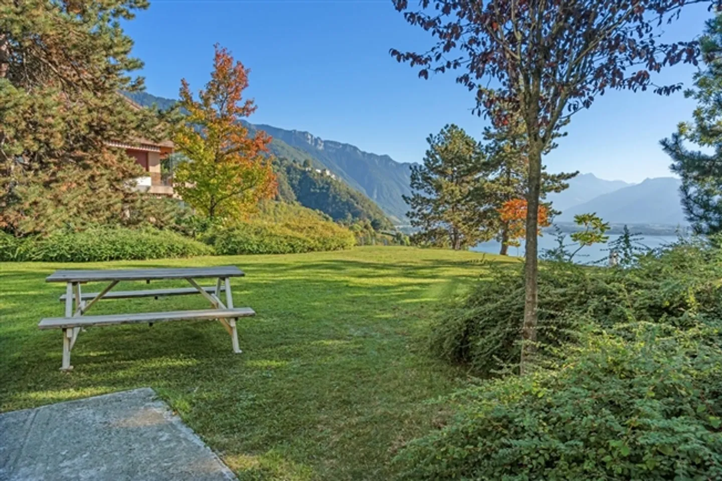 Appartamento con 4,5 stanze + stanza indipendente, vista mozzafiato sul lago - Foto 13 di 13