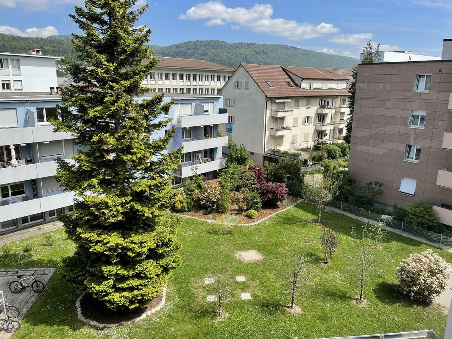 Helles 2.5 Zimmer Apartment - Foto 7 von 8