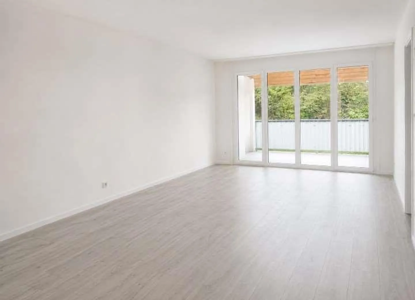 4.5 pièces à Mendrisio - Espace, luminosité et confort à un prix imbattable - Photo 3 sur 10