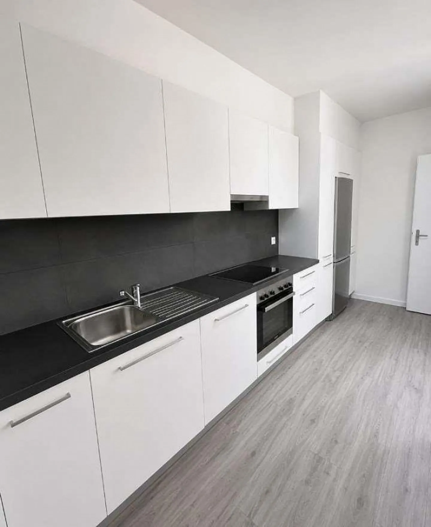 4.5 pièces à Mendrisio - Espace, luminosité et confort à un prix imbattable - Photo 2 sur 10