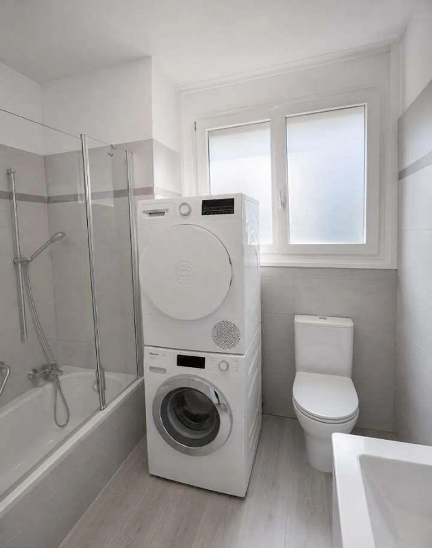 4.5 pièces à Mendrisio - Espace, luminosité et confort à un prix imbattable - Photo 8 sur 10