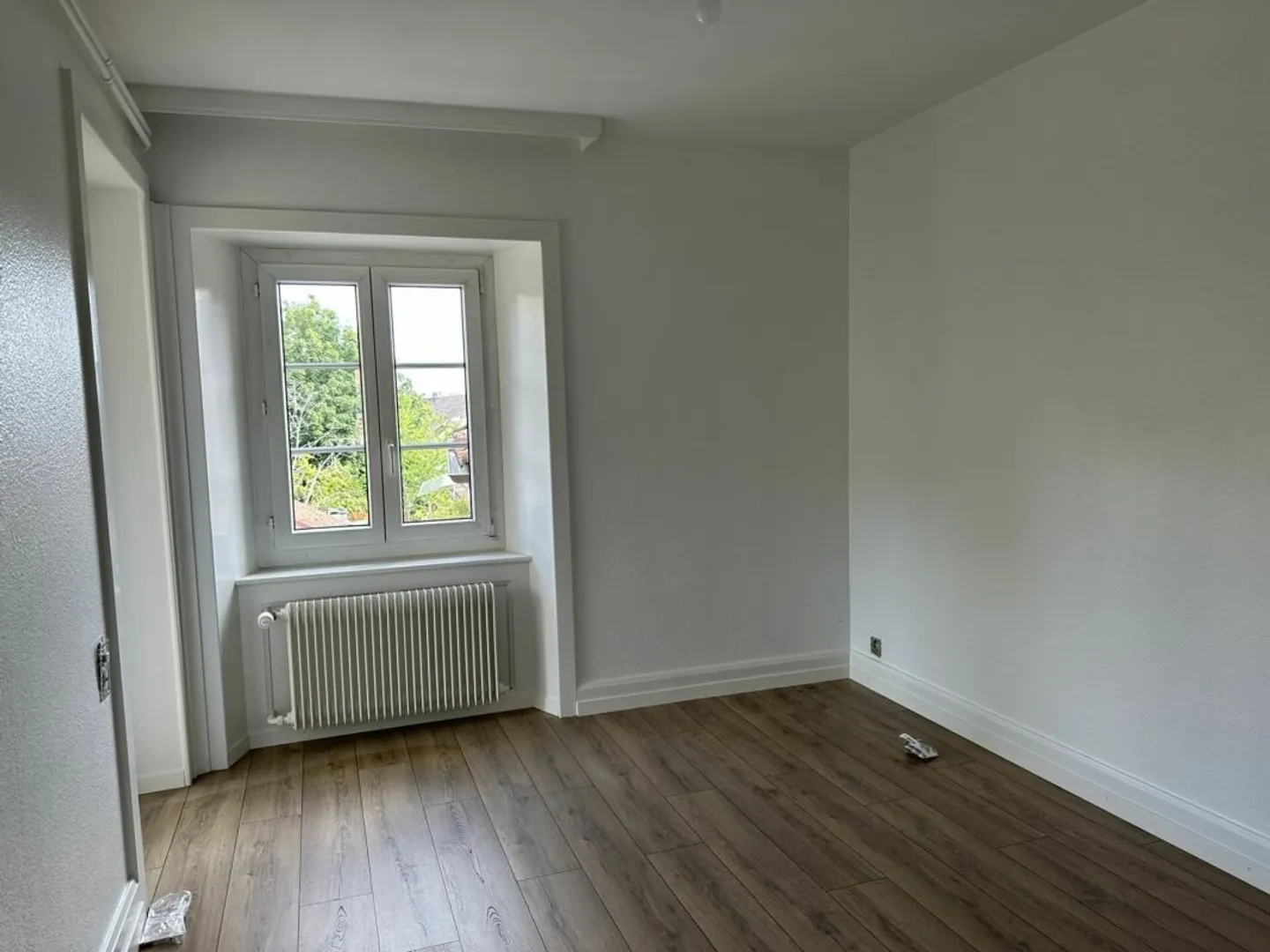 Gare 12, Bevaix - Bel appartement rénové de 3 pièces avec balcon - Photo 6 sur 7