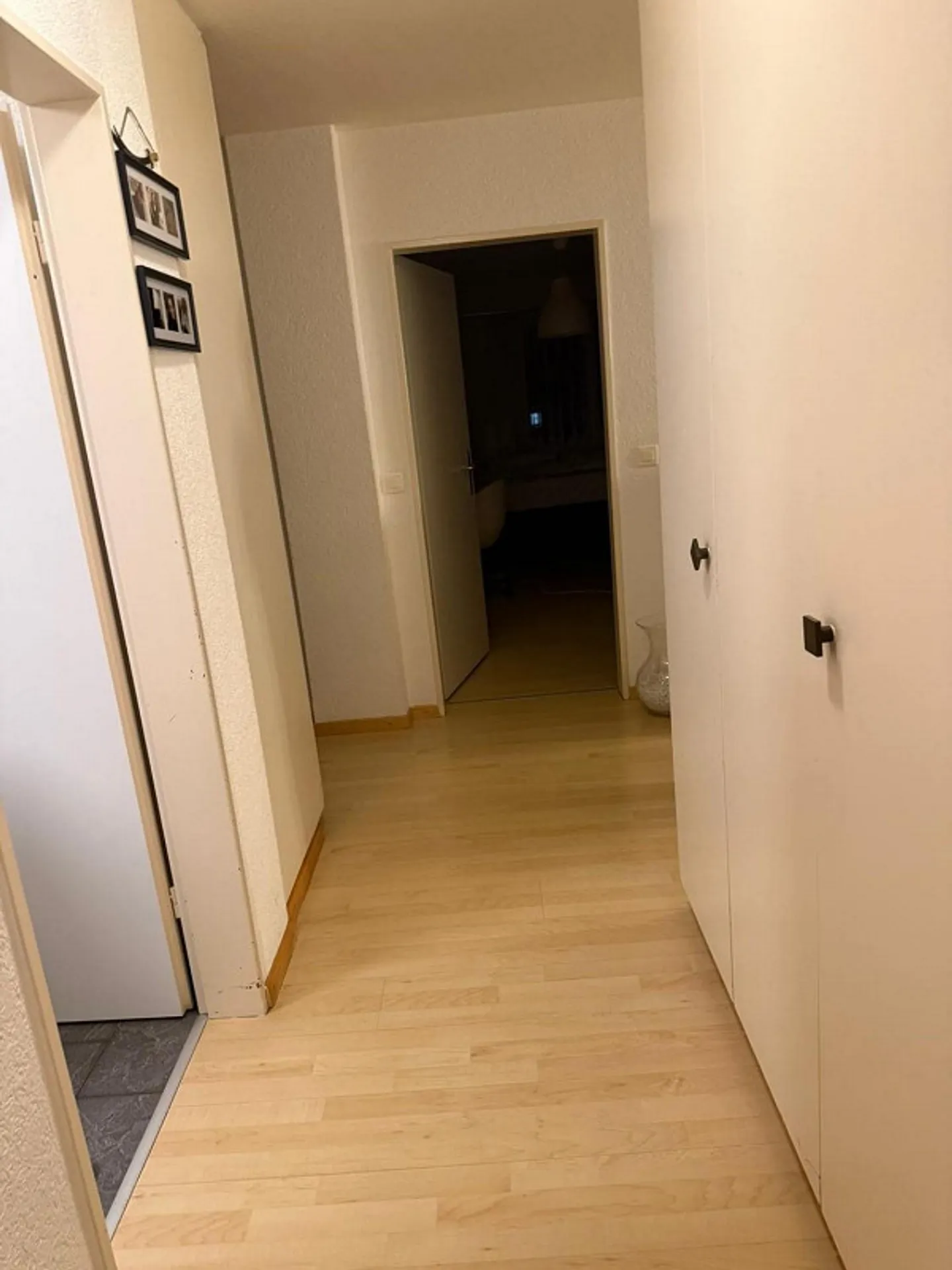 Appartement lumineux de 4,5 pièces au 4ème étage dans un emplacement central à Grenchen - Photo 4 sur 10