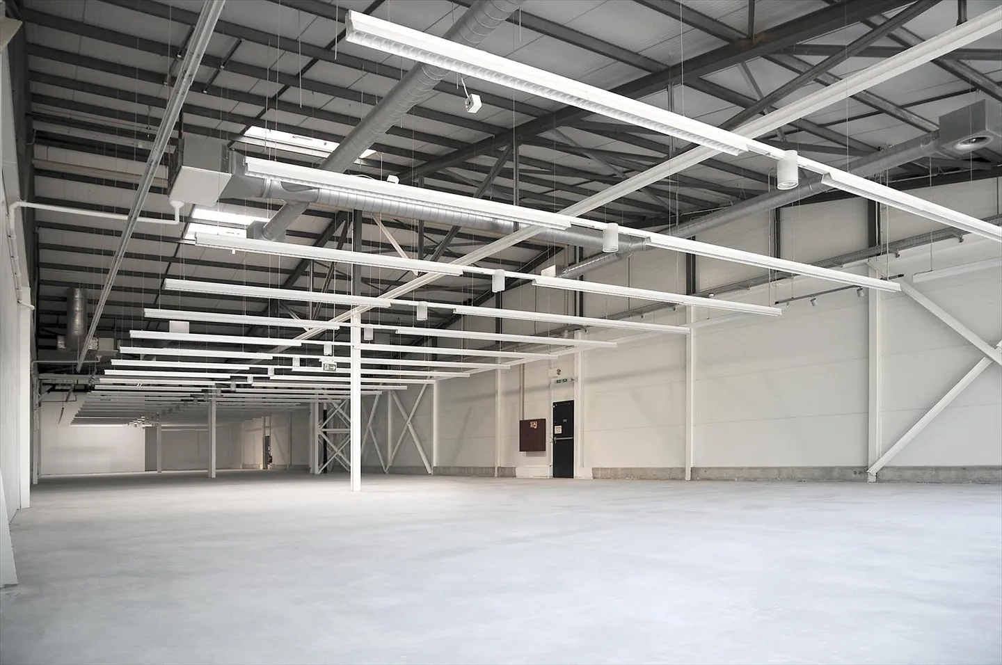 Beautiful space in the heart of the Aigle commercial area - Photo 4 of 4