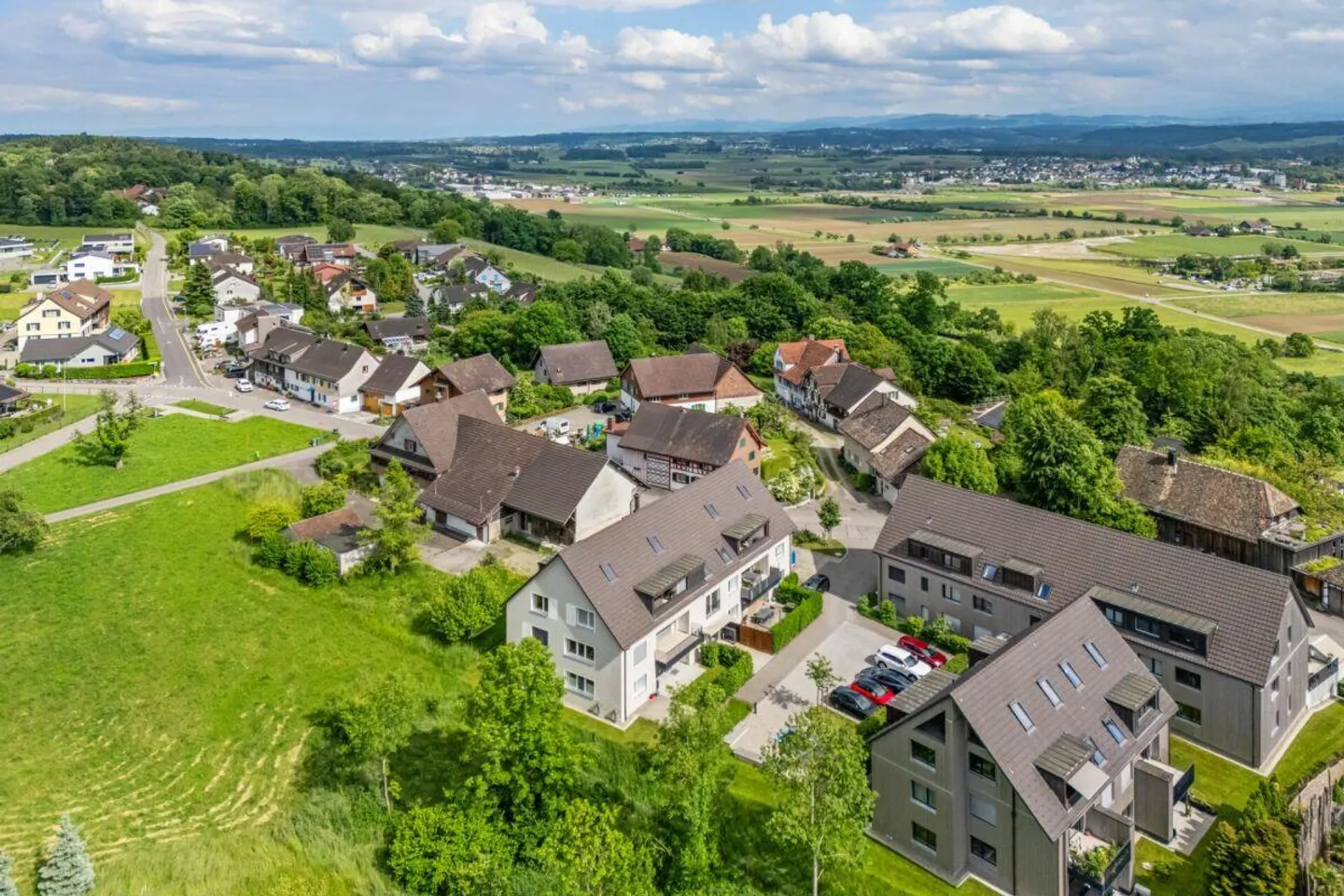 Exklusive Wohnharmonie auf 5.5 Zimmern - Stil und Komfort vereint - Foto 3 von 13