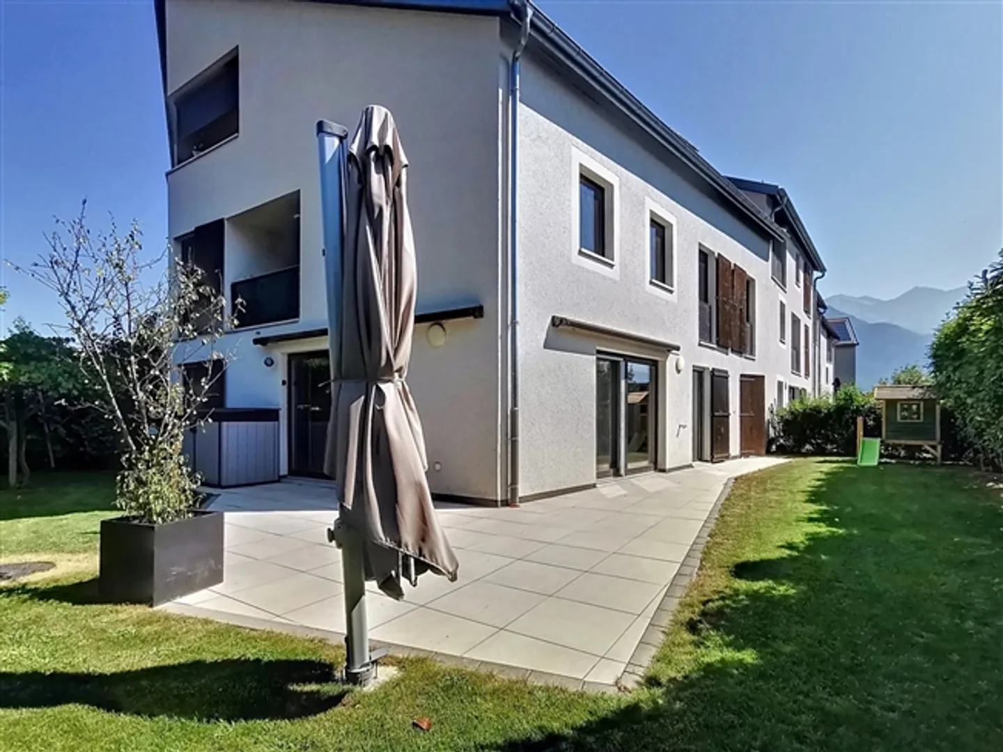 Appartement 4,5 pièces dans un endroit calme à Chessel - Photo 7 sur 9