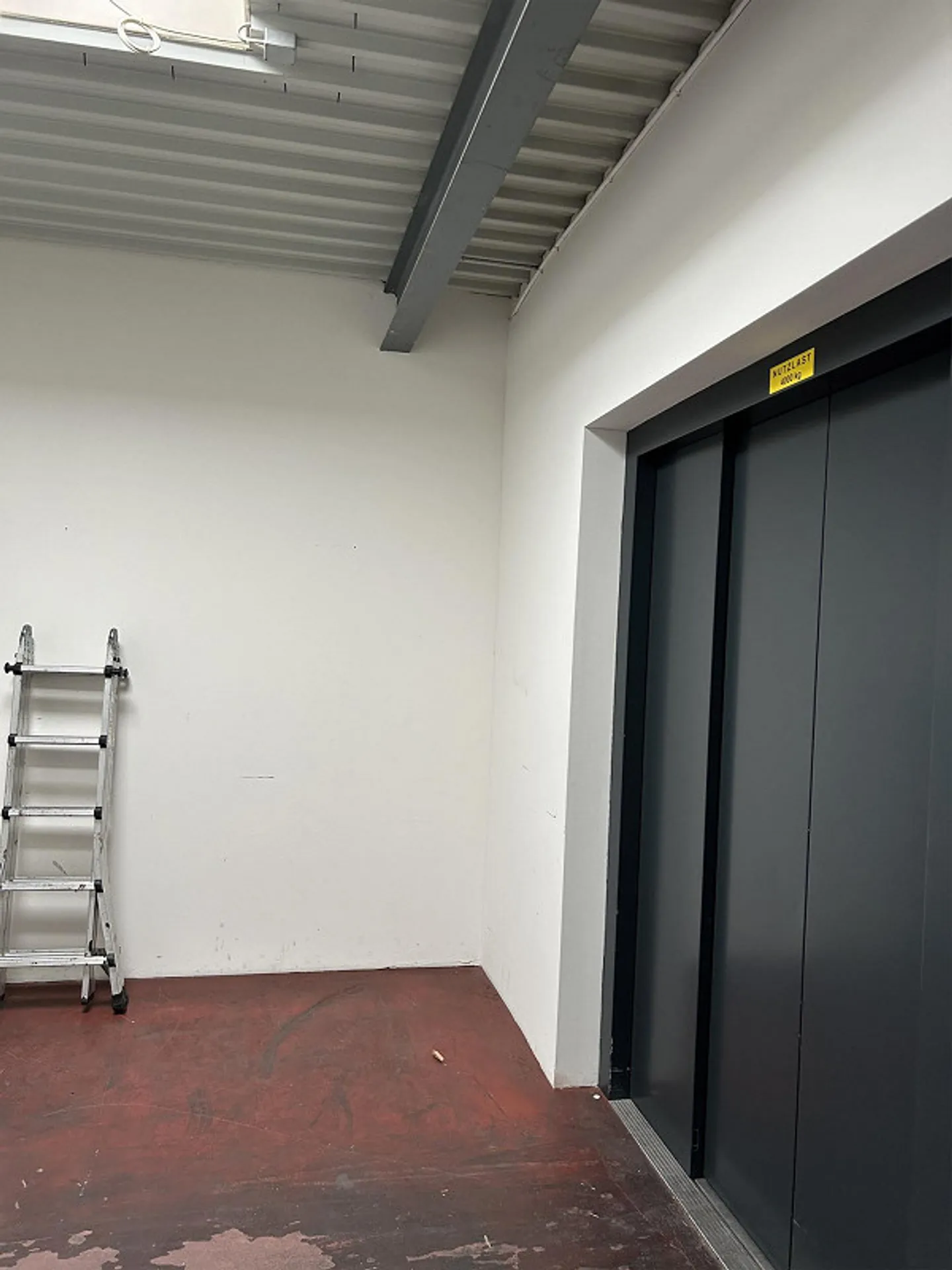 Storage space in 6010 Kriens - Photo 1 of 2