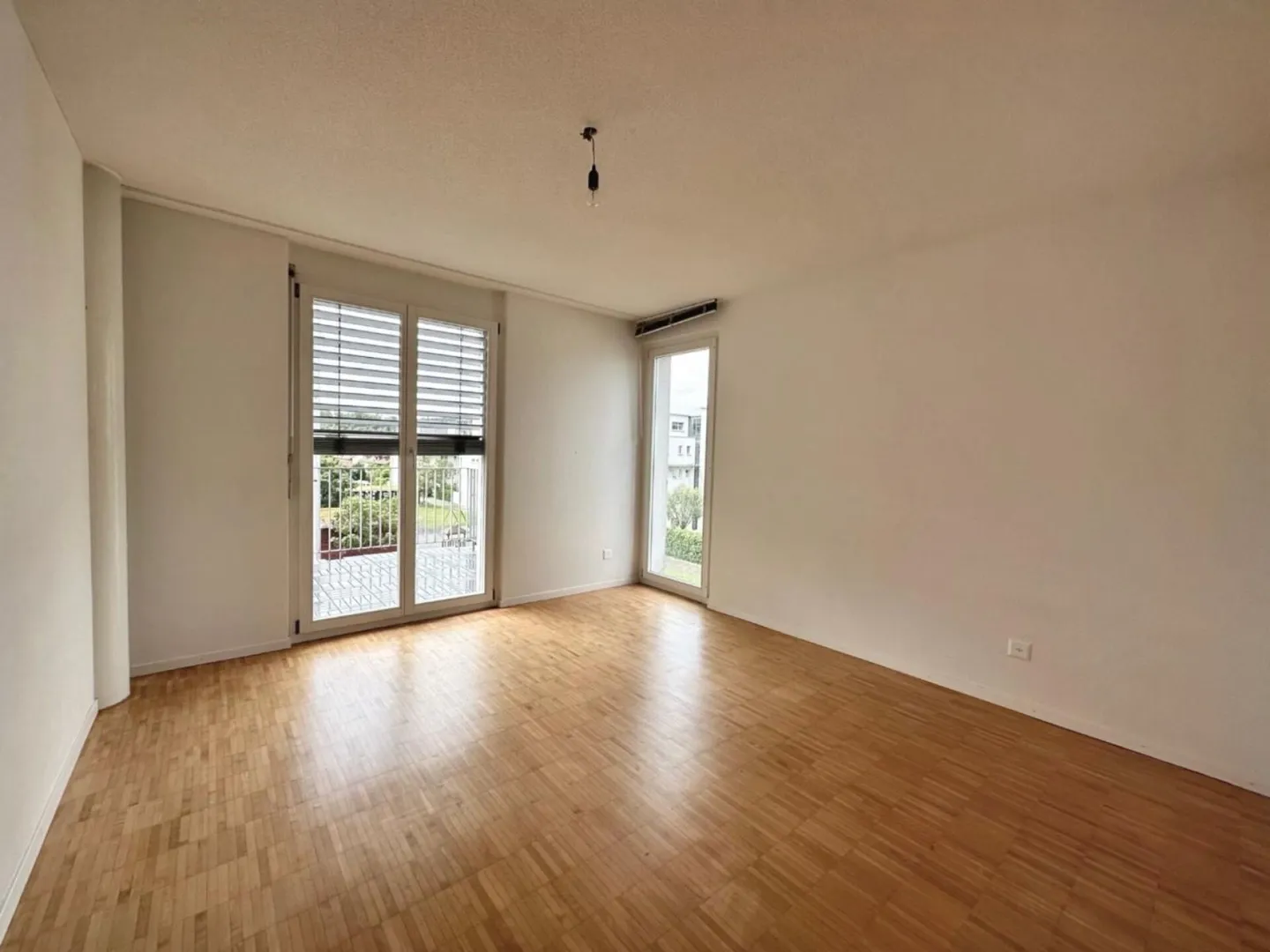 SPACIOUS LIVING WITH FLEXIBLE ROOM CONCEPT - Near Aarau Cantonal Hospital - Photo 6 of 14