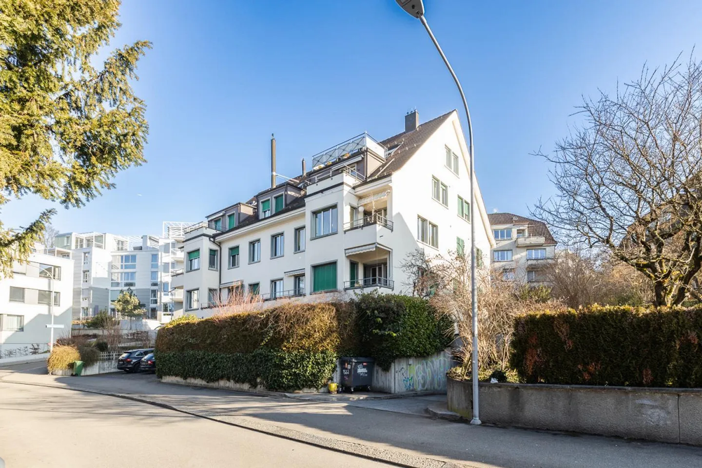 Appartamento in città con giardino - Foto 1 di 11