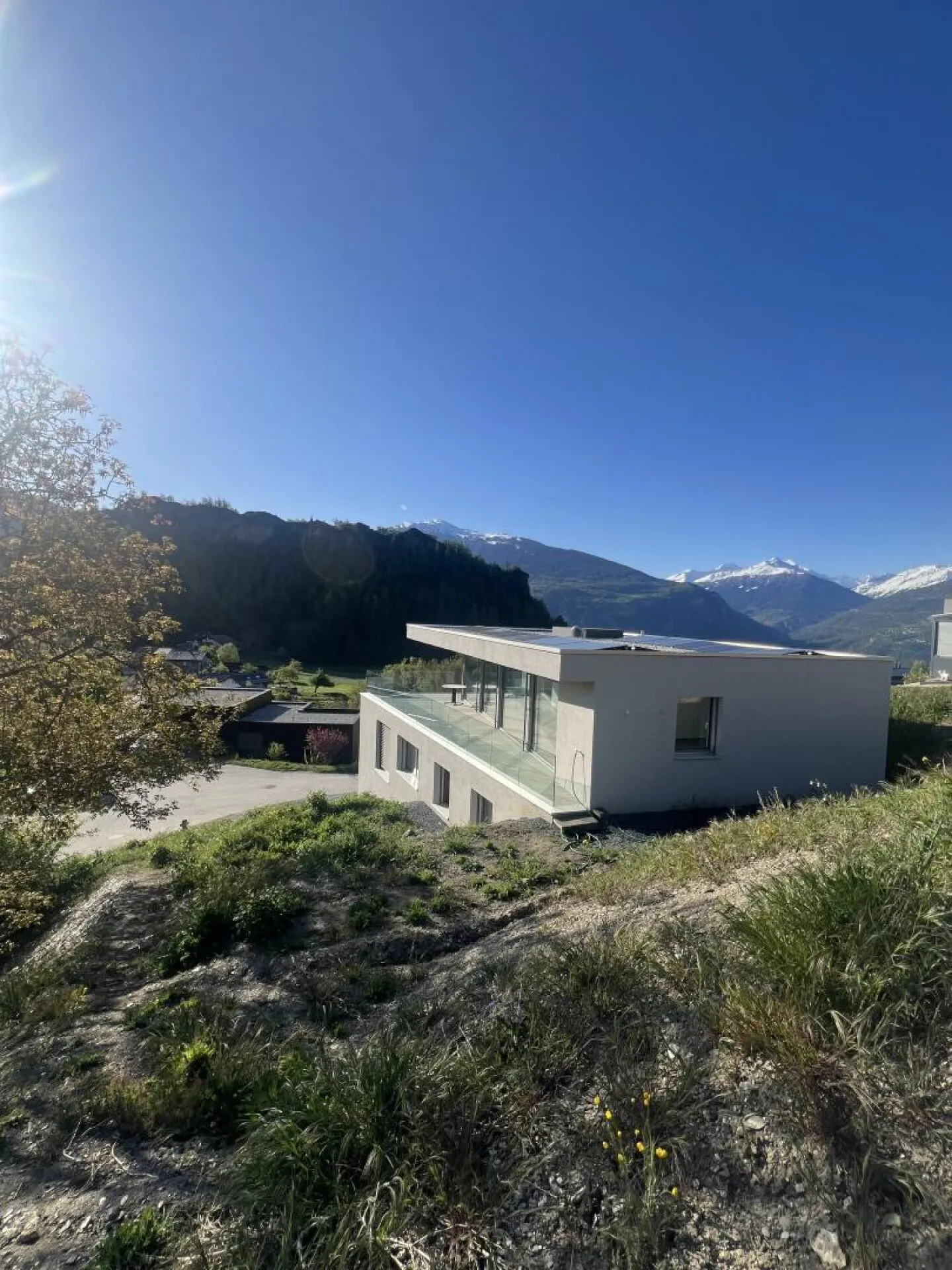 Einzelvilla mit 5,5 Zimmern in Botyre (Ayent) - Foto 3 von 8