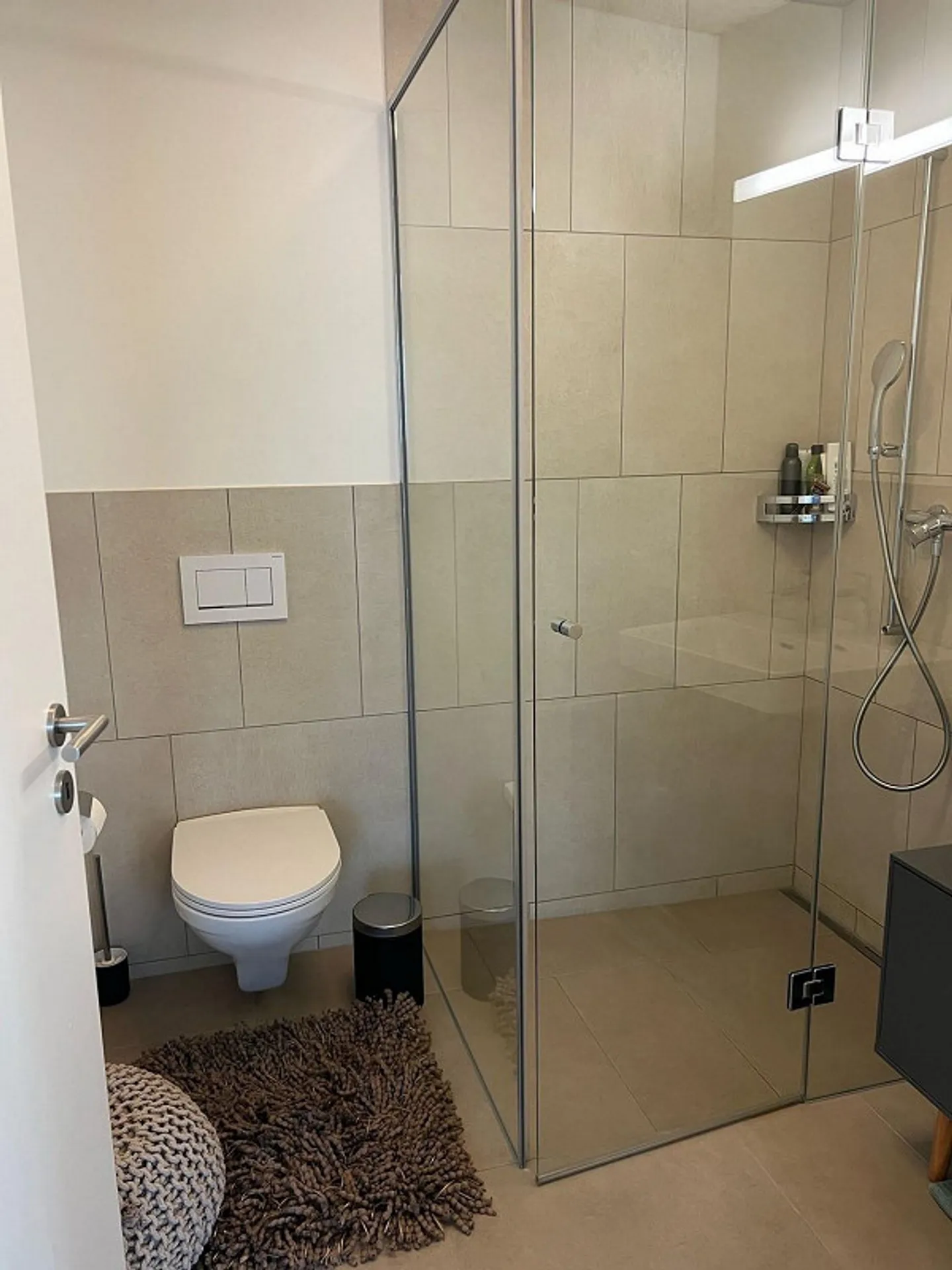 Nouvelle construction - moderne et élégante - Photo 12 sur 13