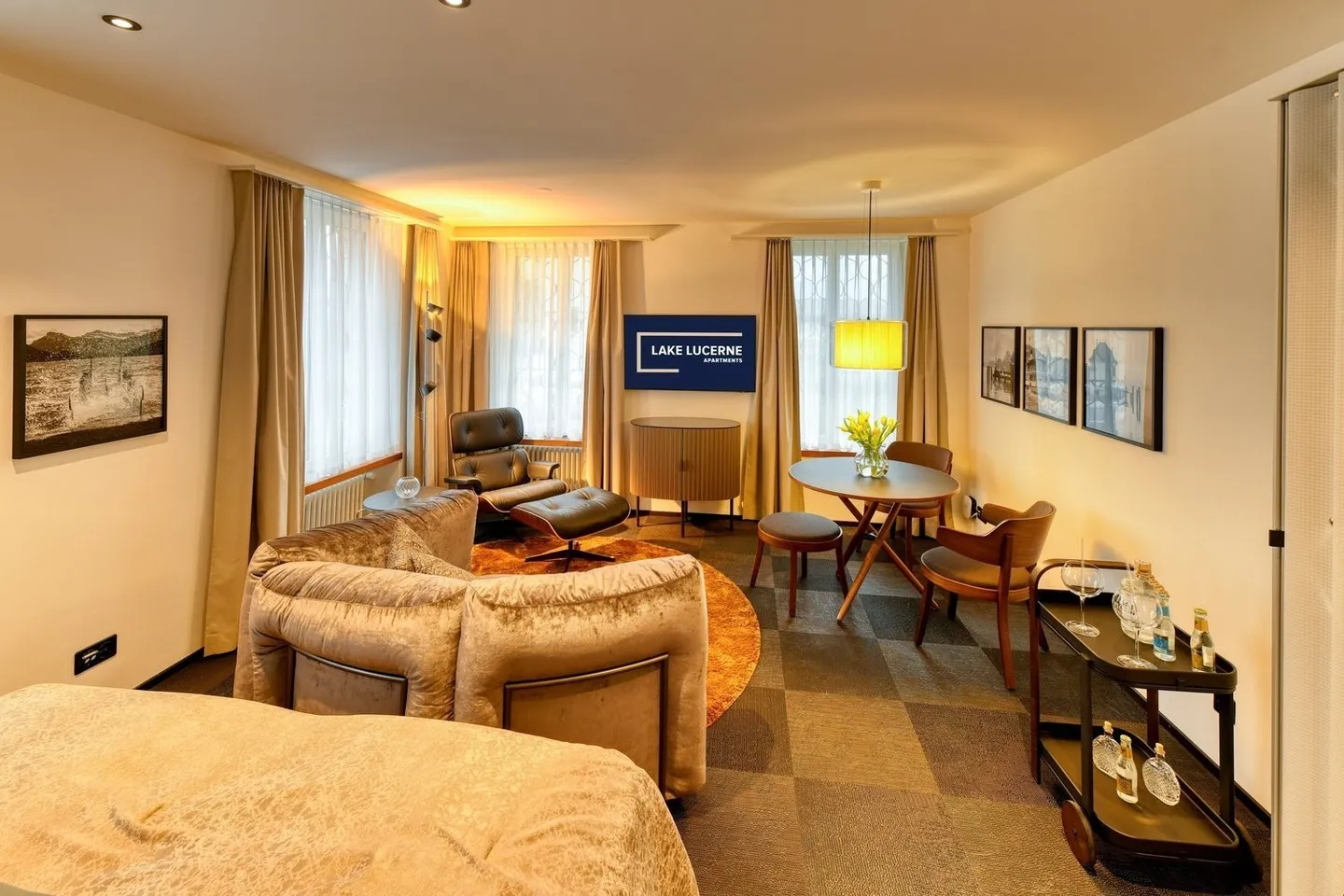 Appartement meublé exclusif dans la Villa Felsenau à Hergiswil au bord du lac - Photo 1 sur 16