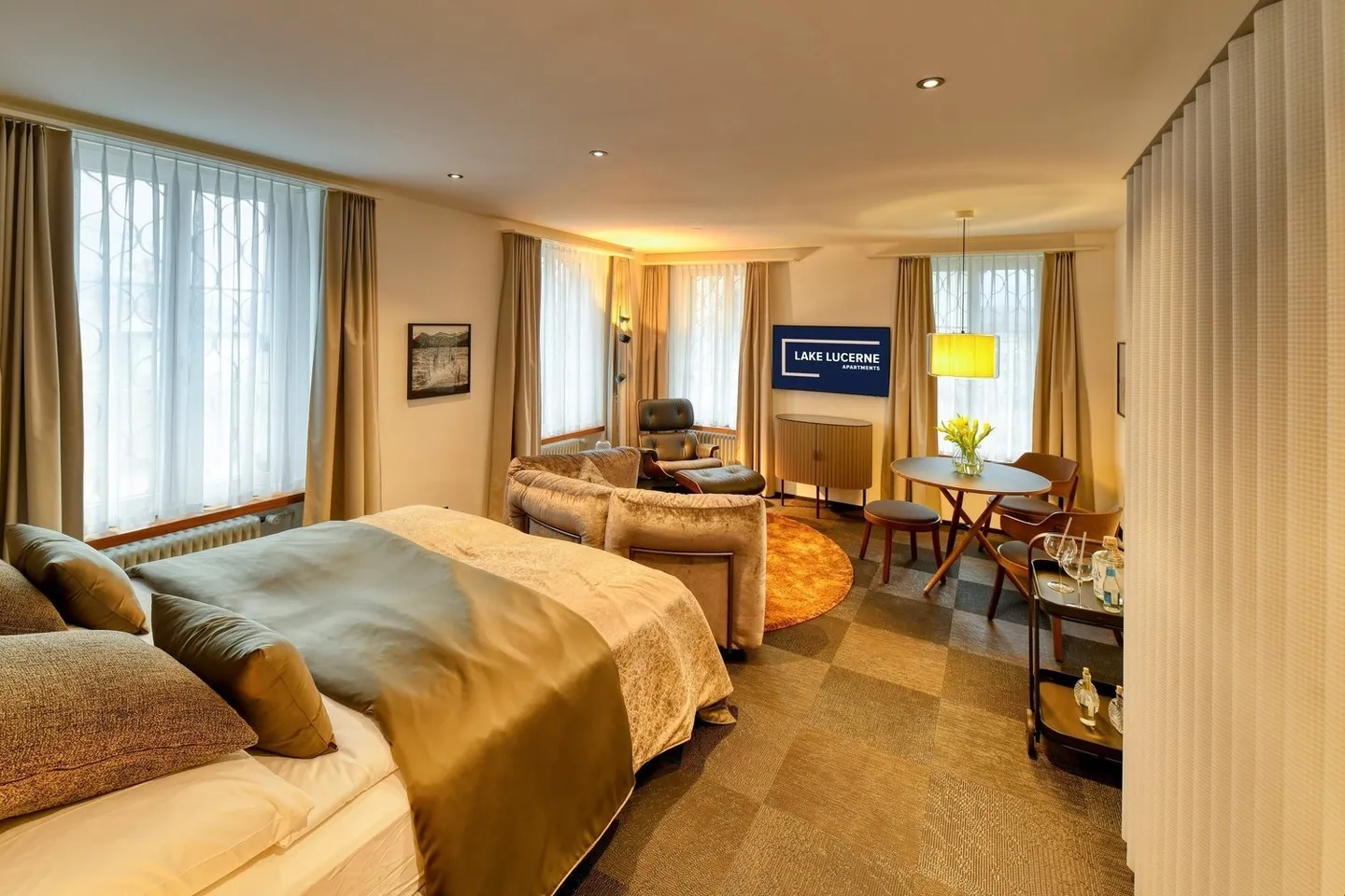 Appartement meublé exclusif dans la Villa Felsenau à Hergiswil au bord du lac - Photo 2 sur 16