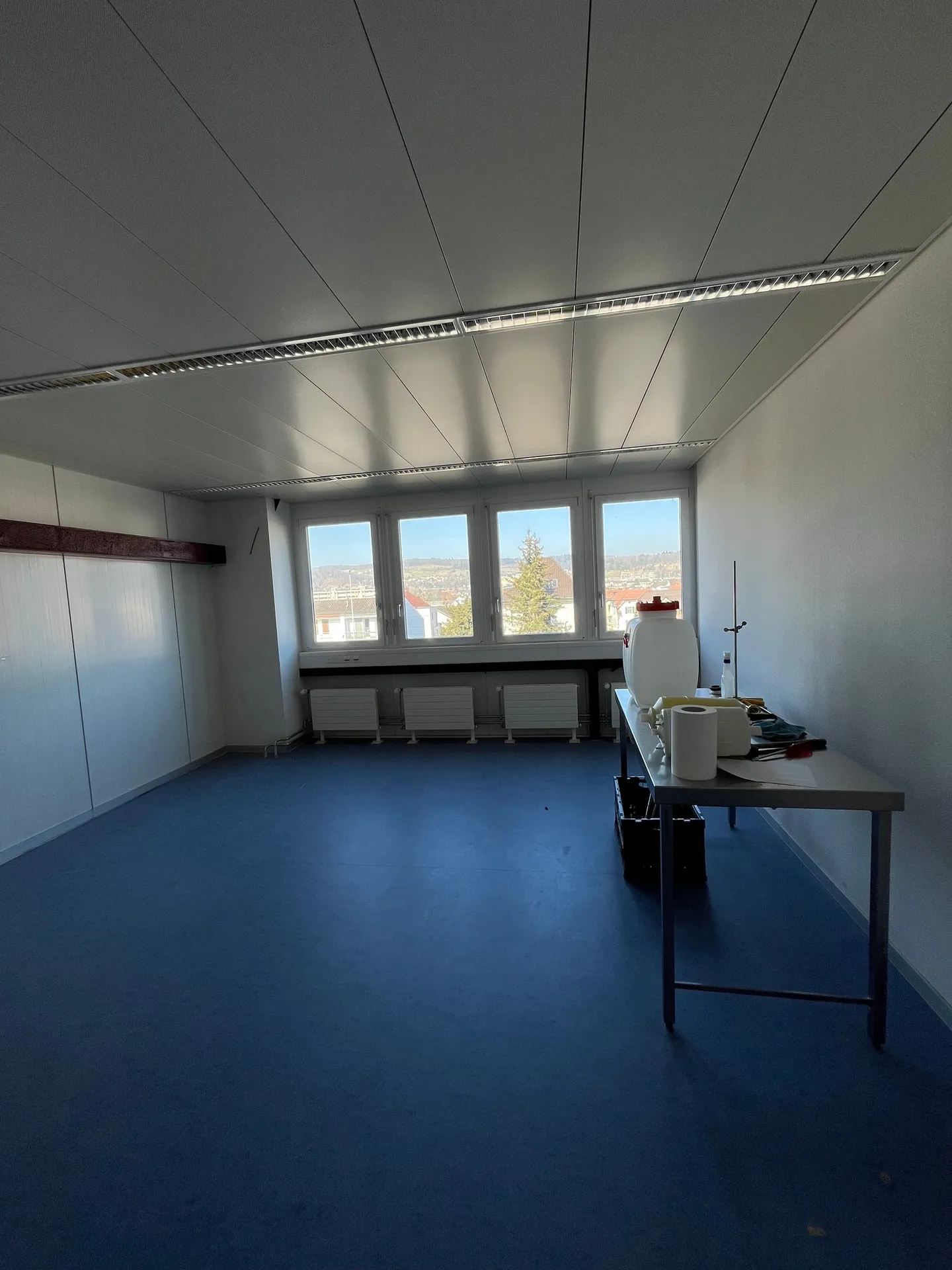 Moderne Industriehalle mit vielseitigen Nutzungsmöglichkeiten in Brugg - Foto 17 von 17