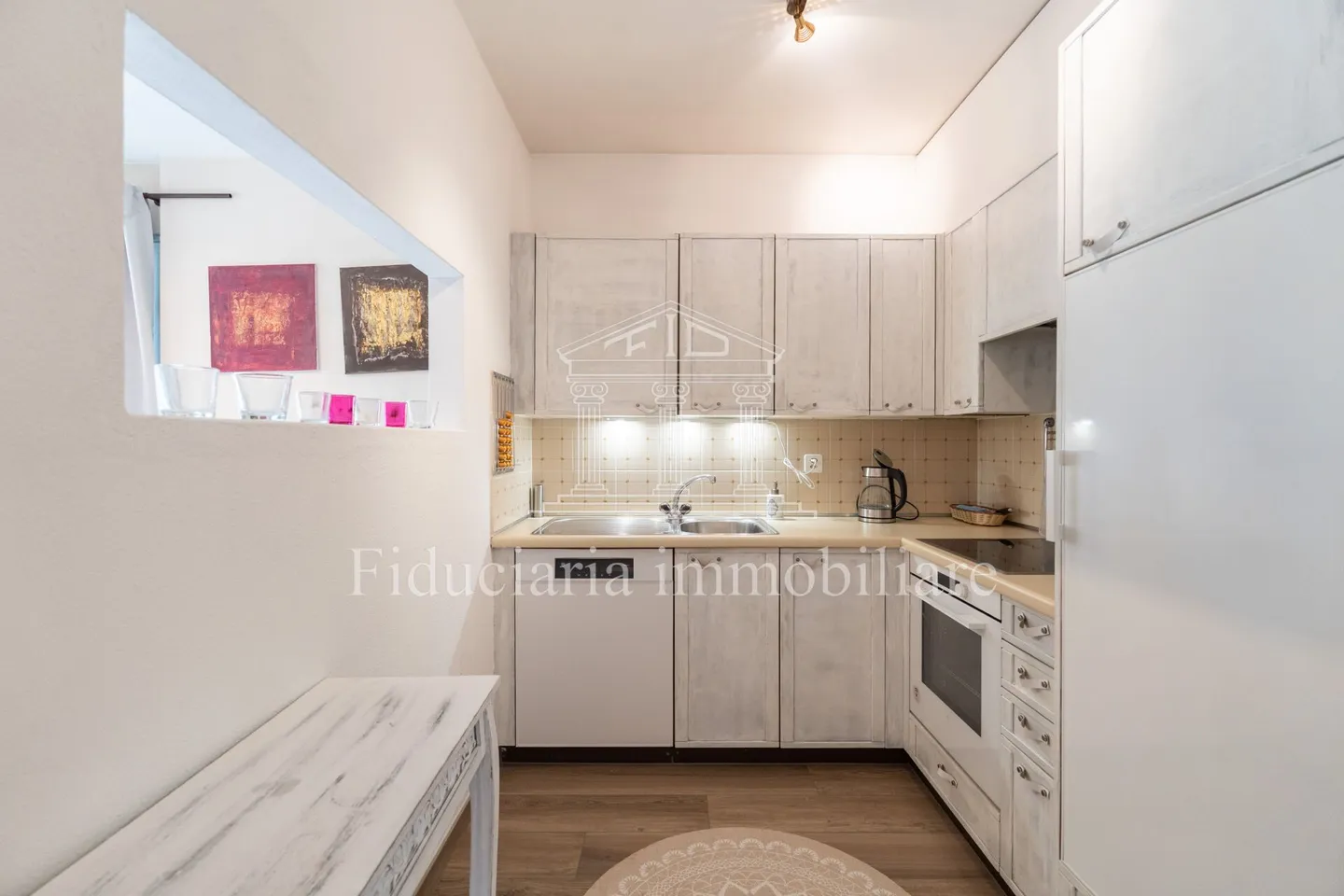 ASCONA - 2.5-Zimmer-Wohnung mit grosser Terrasse, nur wenige Schritte vom Zentrum entfernt - Photo 5 sur 8