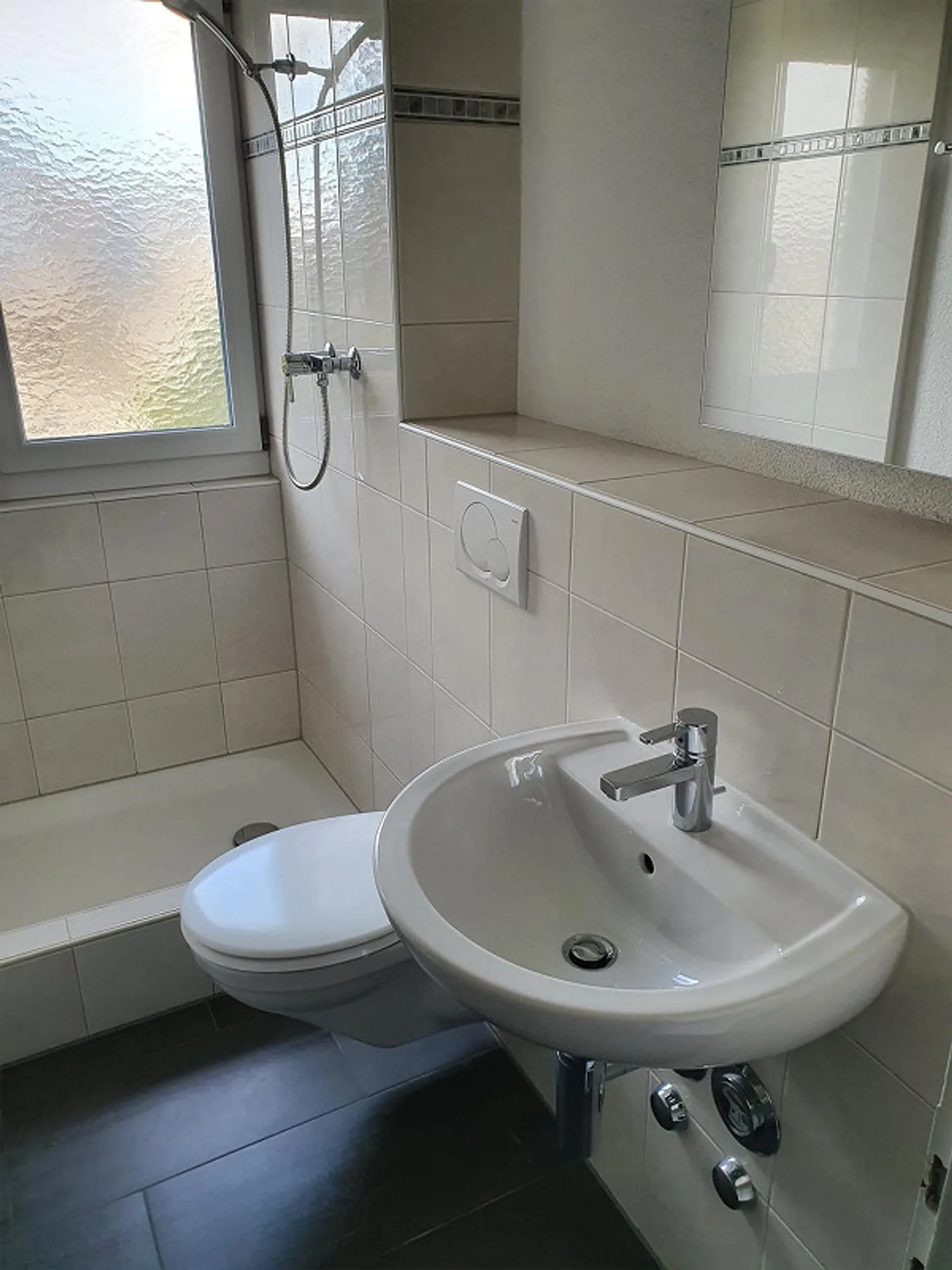 Renovierte Wohnung in historischem Gebäude - Foto 6 von 8