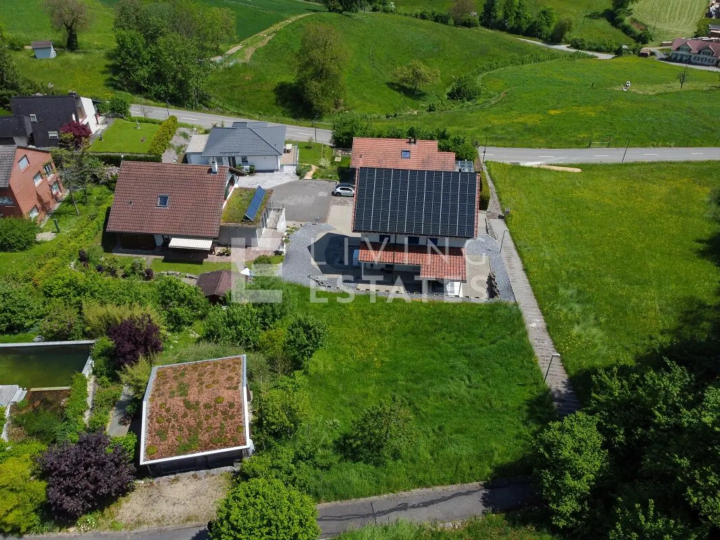 Casa singola in affitto - Foto 3 di 15
