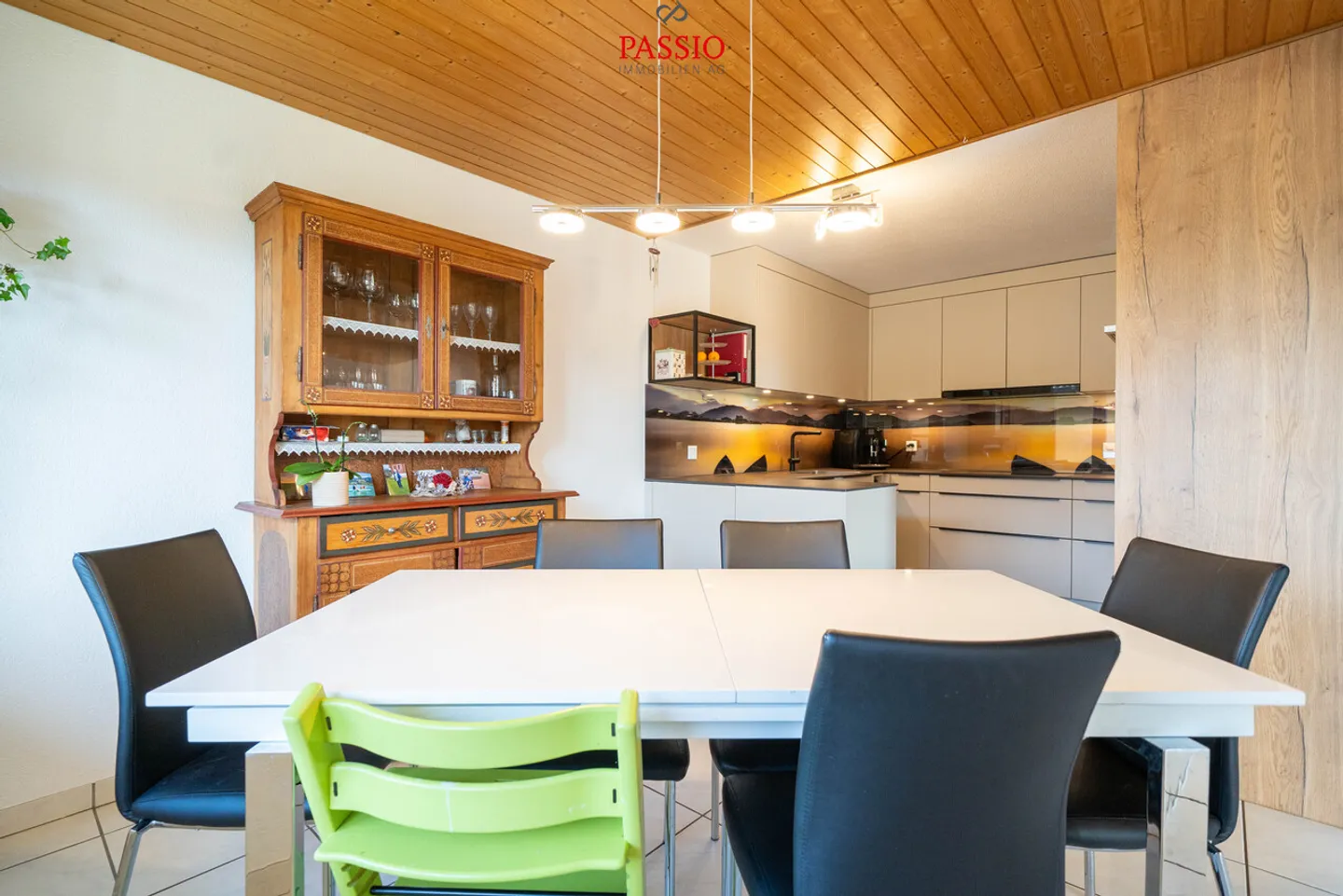 Heimelige 4,5-Zimmer Wohnung mit komfortabler Ausstattung - Foto 7 von 24