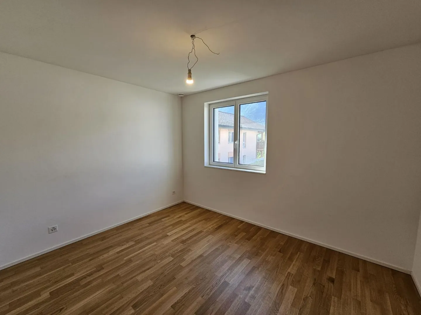 3.5-room adjoining villa with terrace, St-Léonard - Photo 4 of 6