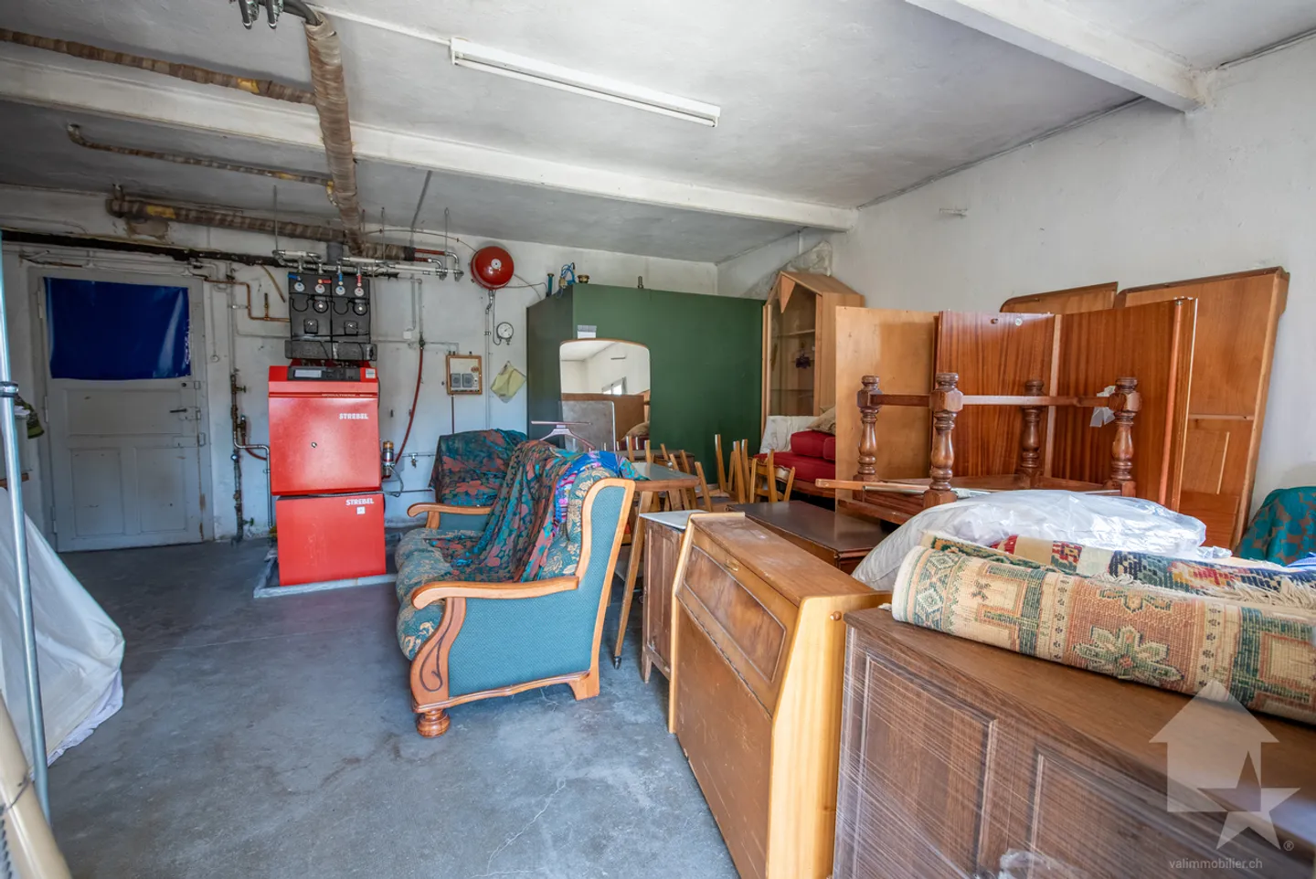 Maison villageoise avec potentiel - Photo 3 sur 13