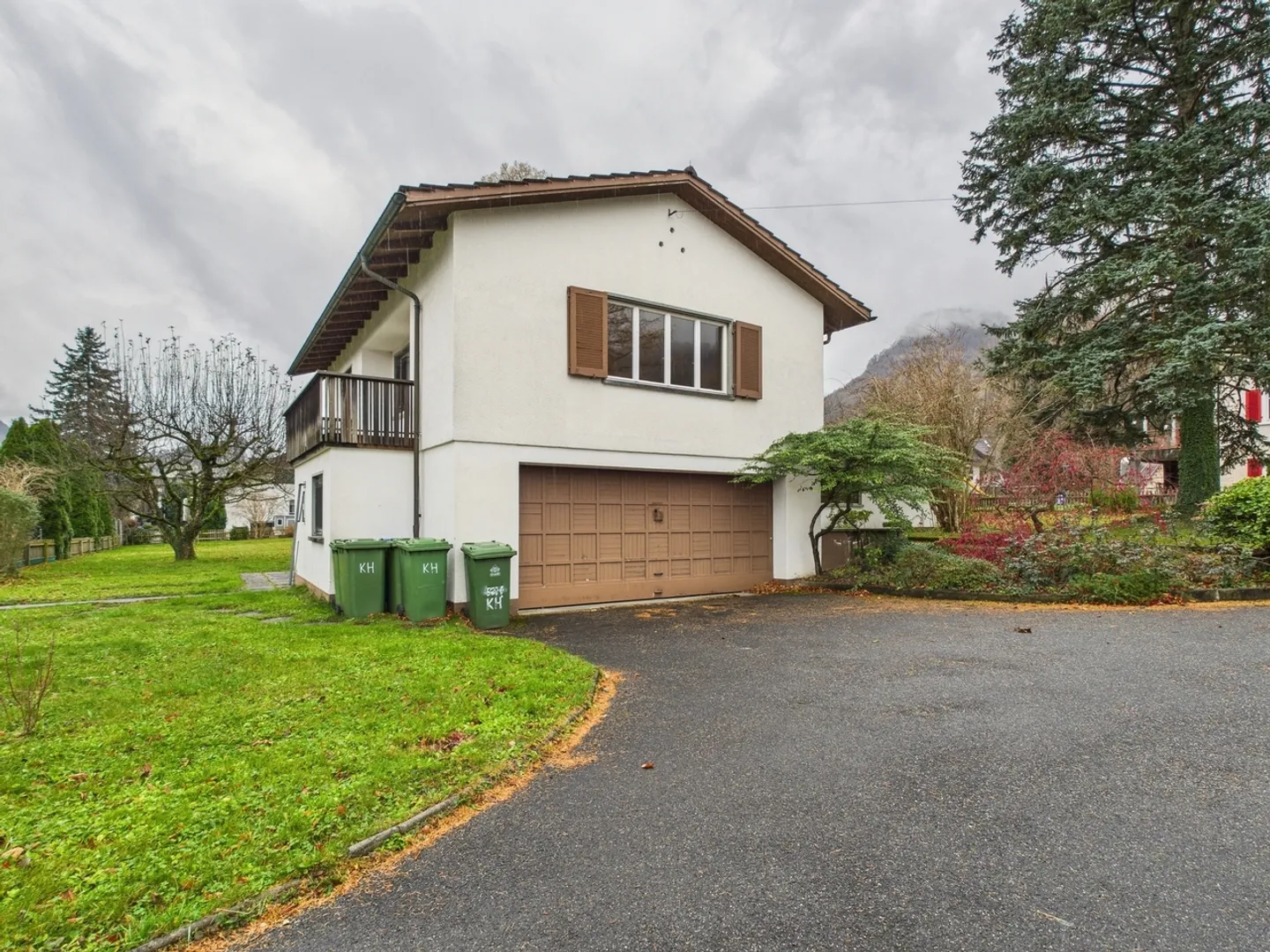 Bright and spacious 4.5-room single-family house in Wartau - Photo 1 of 13
