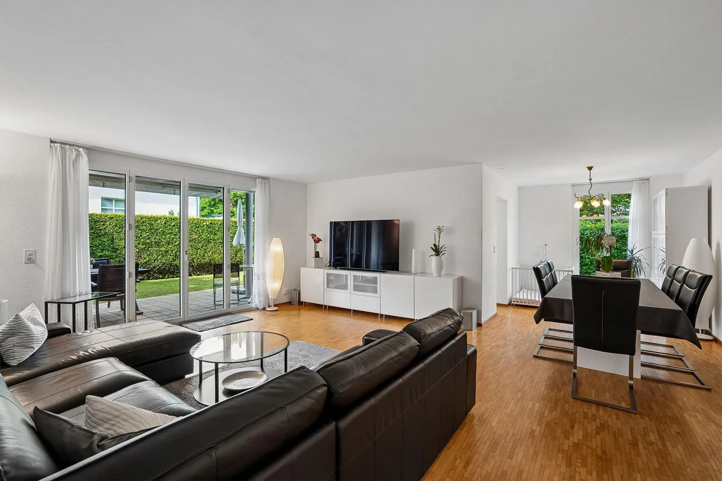 Appartement de jardin avec sensation de maison individuelle - jardin privé de 260 m² - Photo 3 sur 13