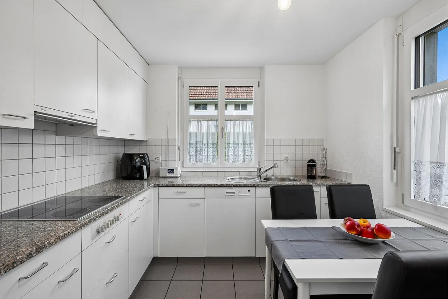 Appartement de jardin avec sensation de maison individuelle - jardin privé de 260 m² - Photo 5 sur 13