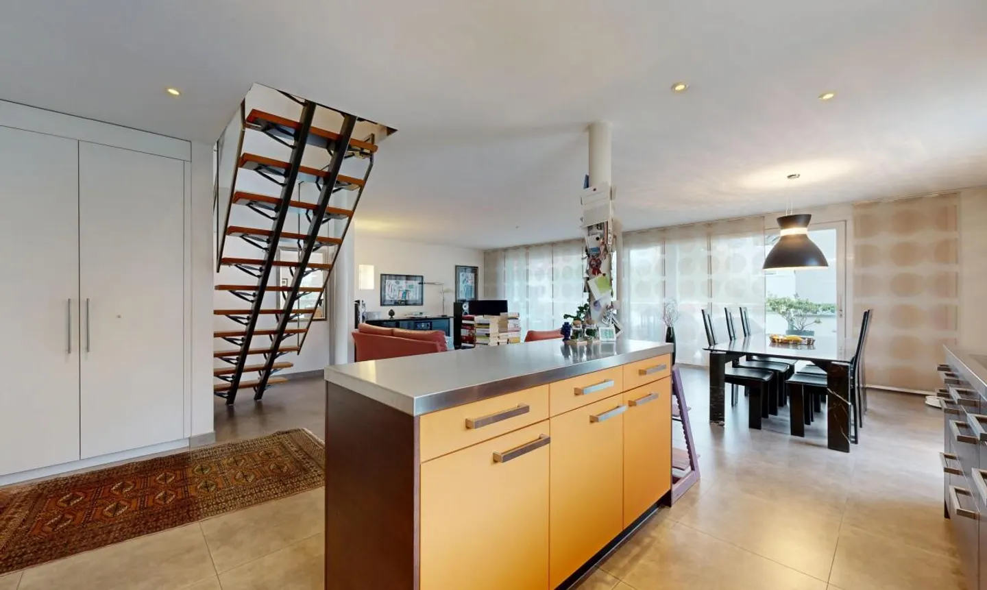 Appartement Duplex de 5,5 pièces avec Terrasses Spacieuses à Niederglatt - Photo 5 sur 11