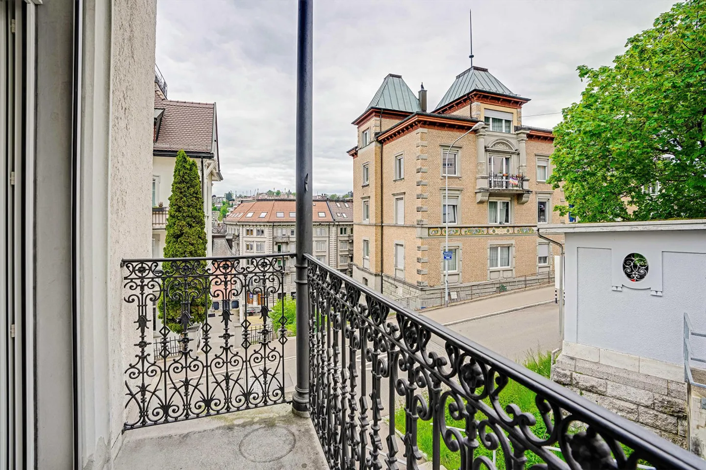 Appartement ancien avec une touche d'Art Nouveau - Photo 8 sur 8
