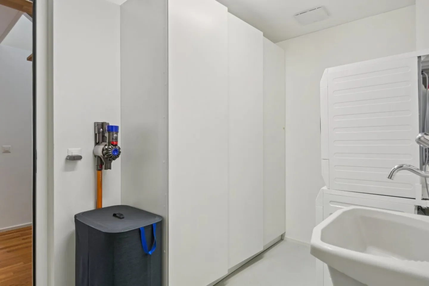 Une résidence extraordinaire à Magglingen, élégance, confort et panorama alpin - Photo 17 sur 25