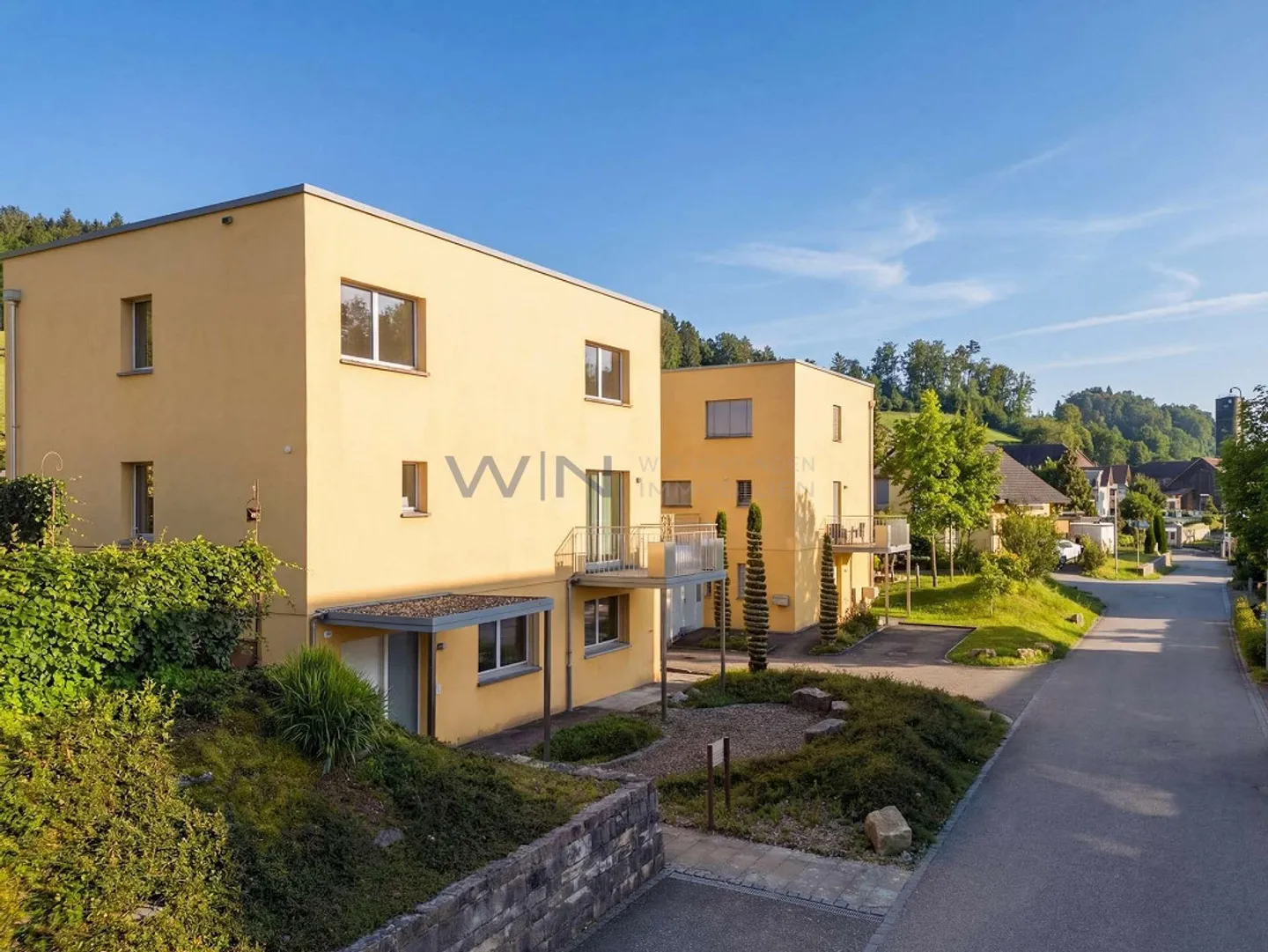 Modernes freistehendes Haus in ruhiger Lage - Foto 12 von 13
