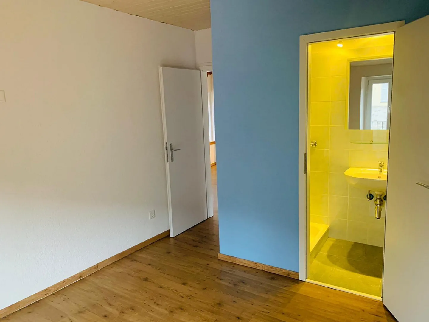 3 renovierte Zimmer mit Aussicht in Sonvico - Foto 2 von 12